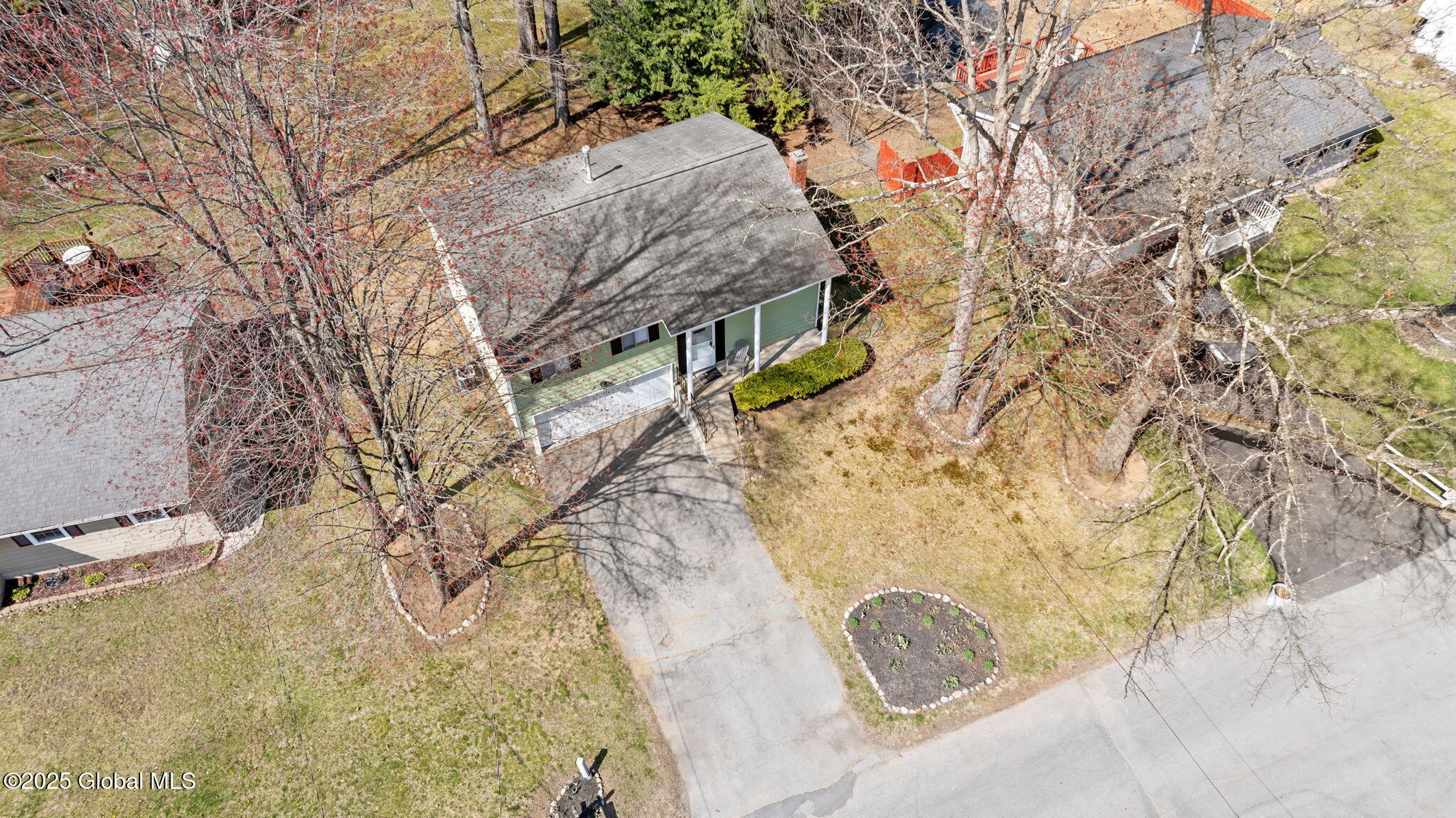 58 Curt Boulevard, Saratoga Springs, New York image 39