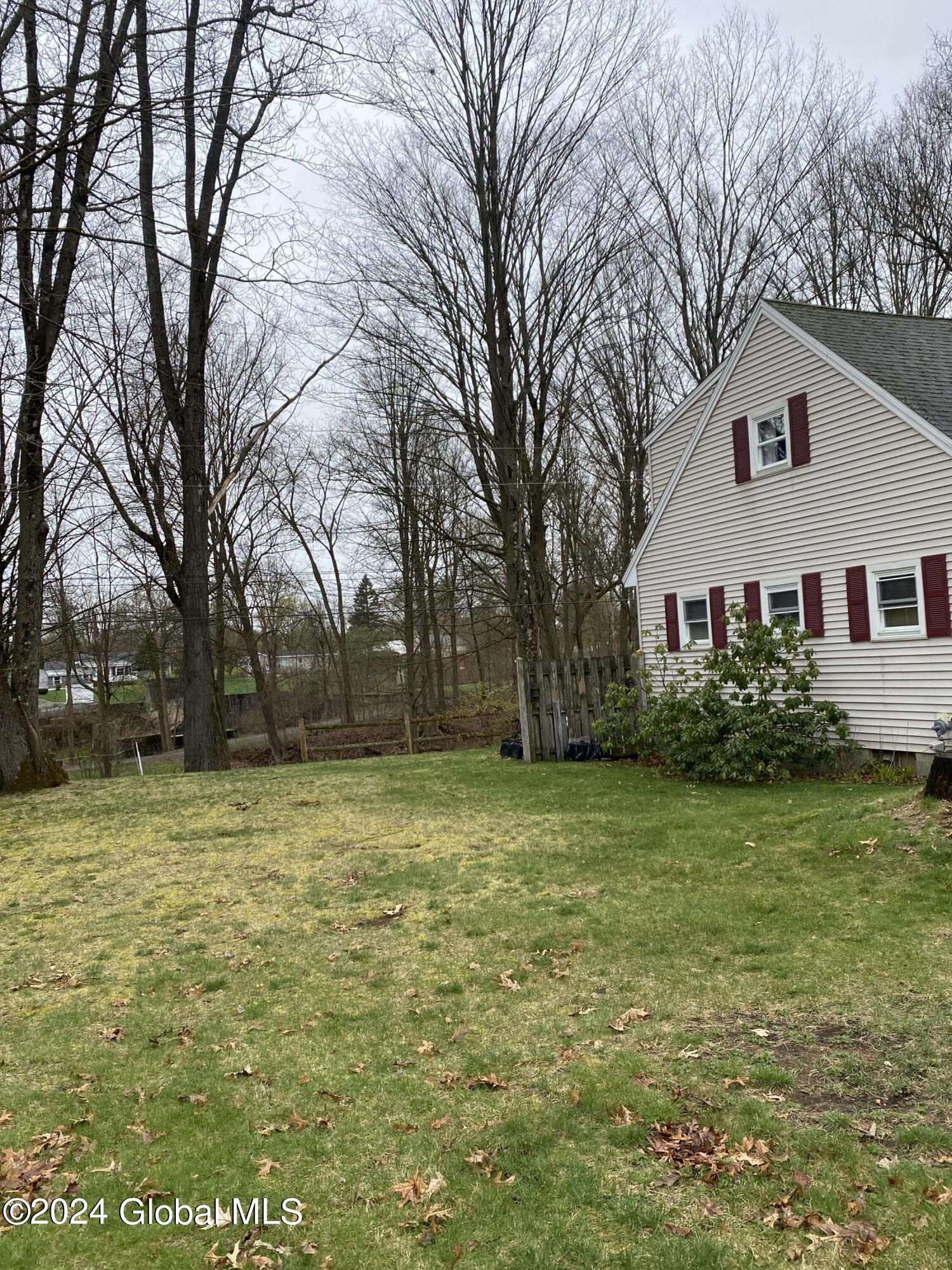 4 Circular Drive, Hudson Falls, New York image 31