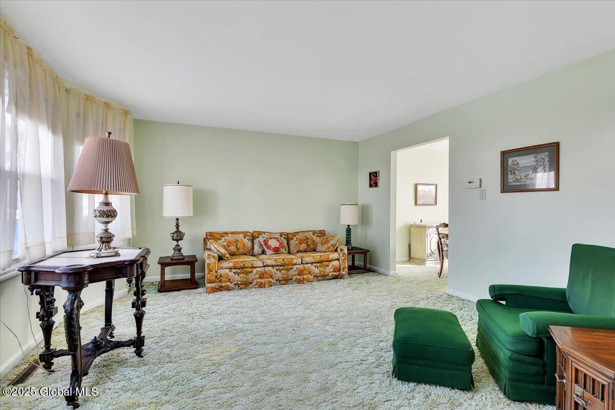 125 Horizon View Drive, East Greenbush, New York image 10