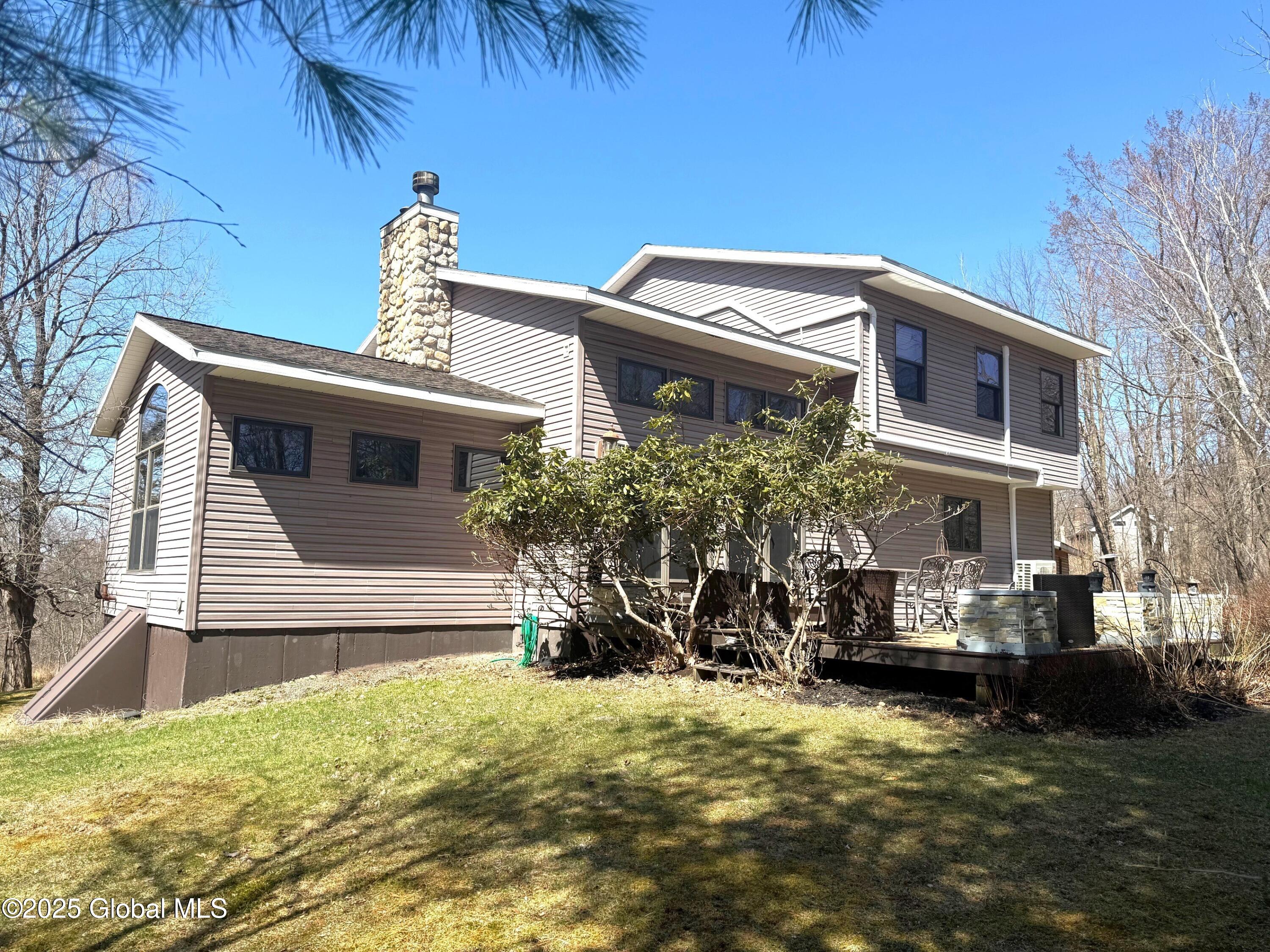 8 Bald Mountain Road, Troy, New York image 5