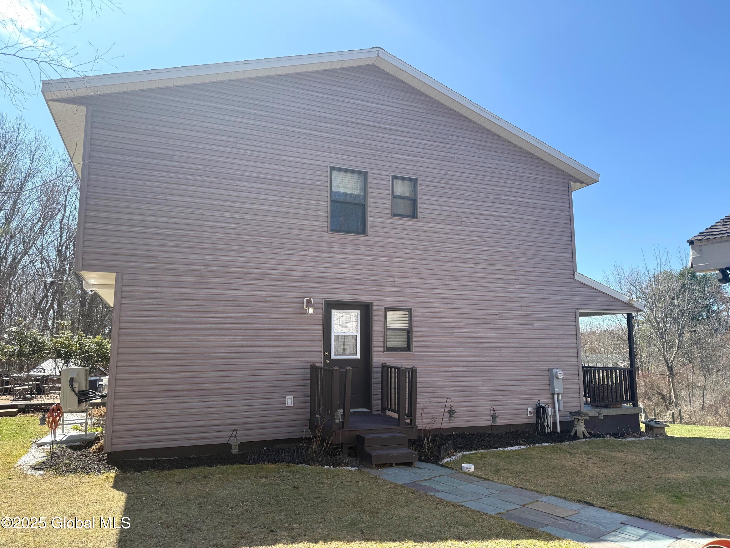 8 Bald Mountain Road, Troy, New York image 8