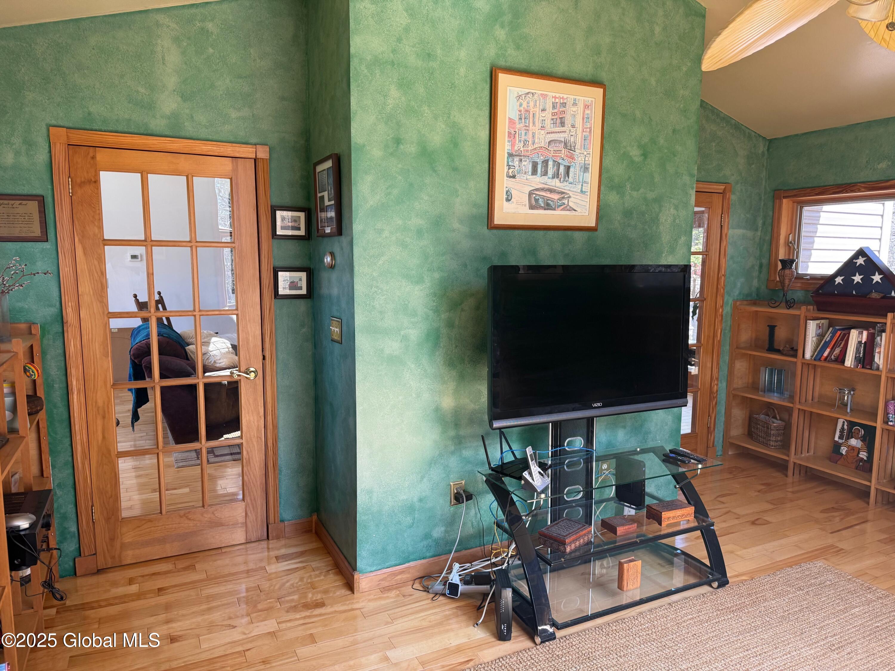 8 Bald Mountain Road, Troy, New York image 32