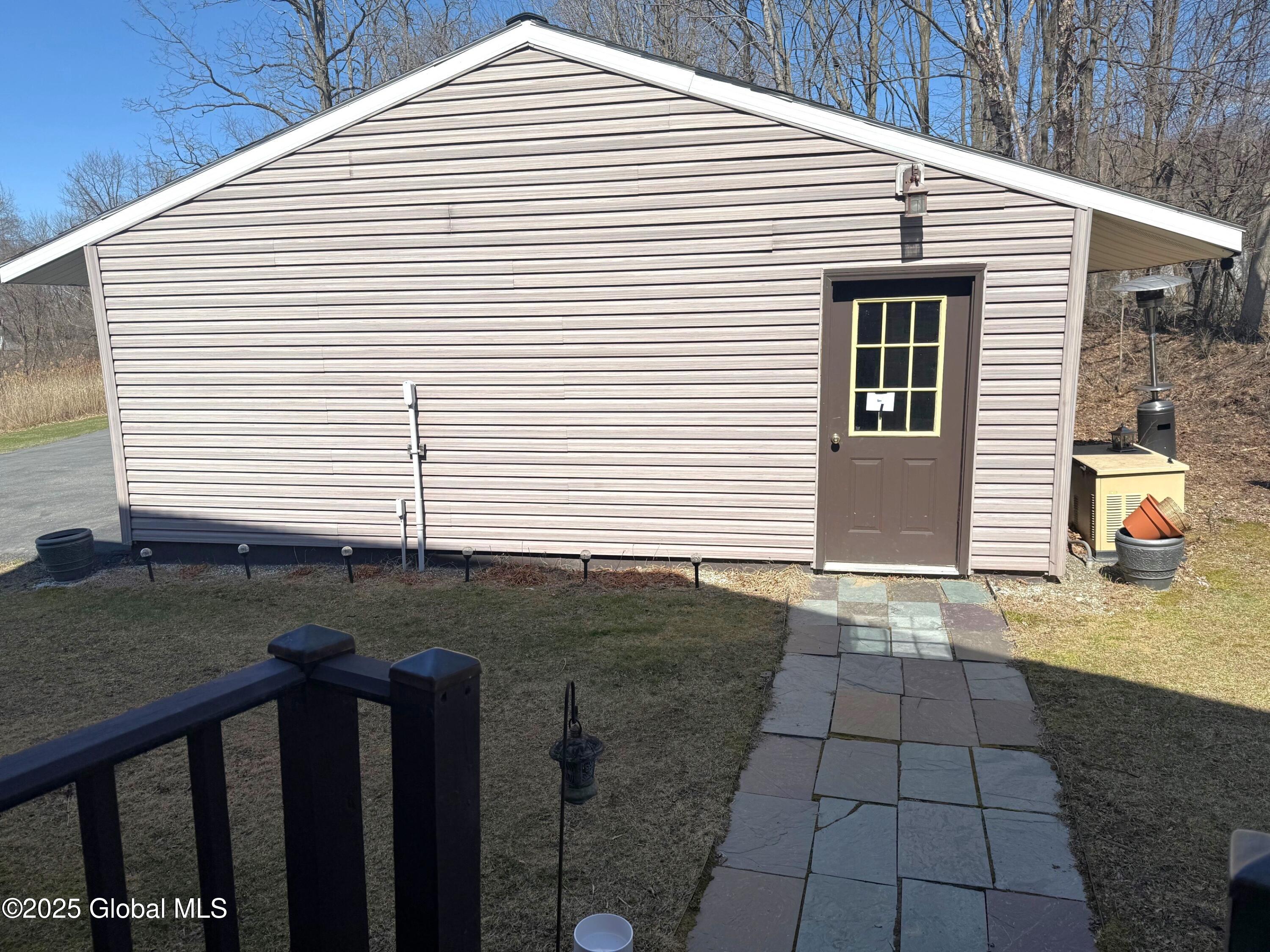 8 Bald Mountain Road, Troy, New York image 9