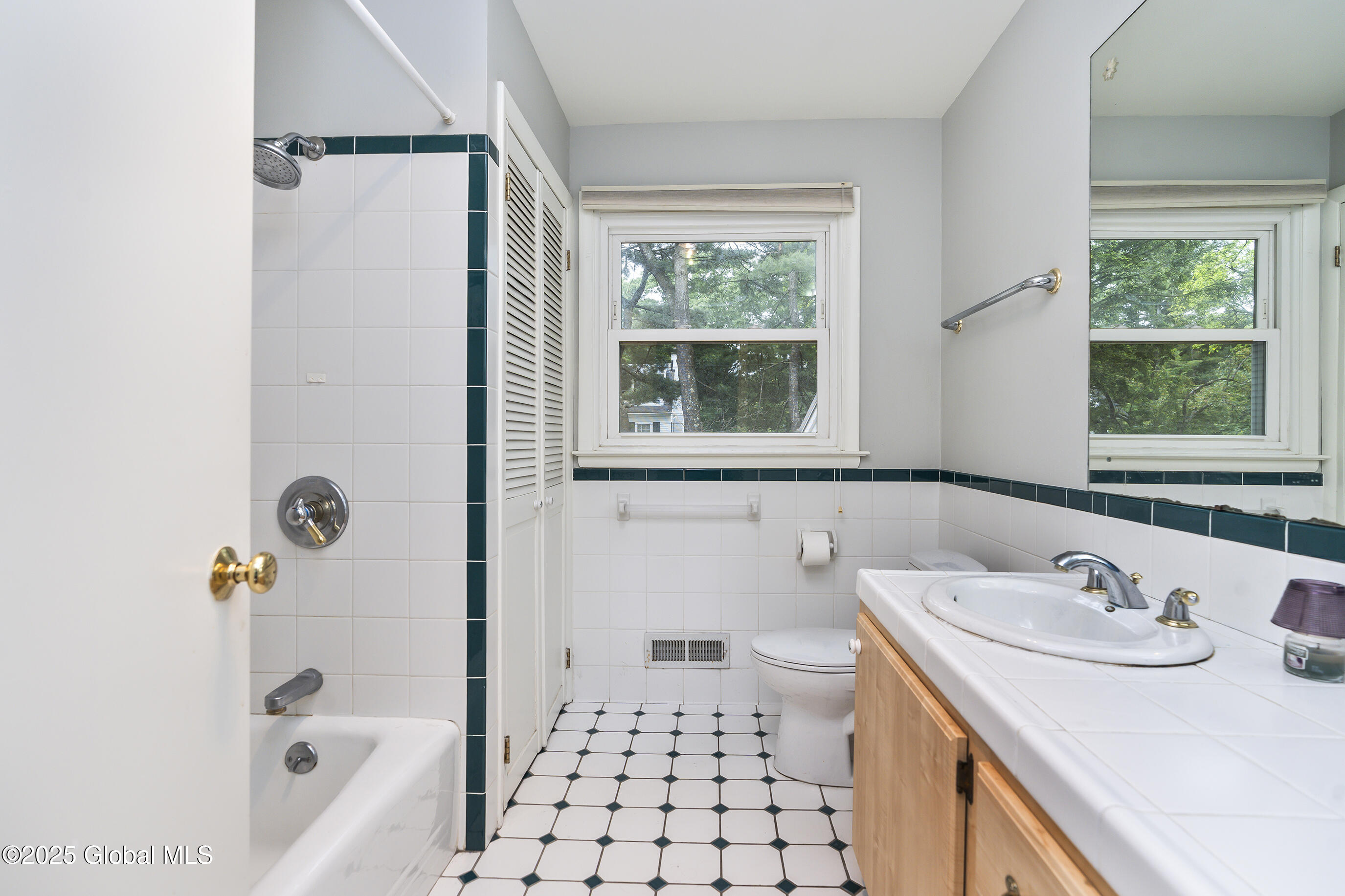 3 Paul Holly Drive, Loudonville, New York image 18