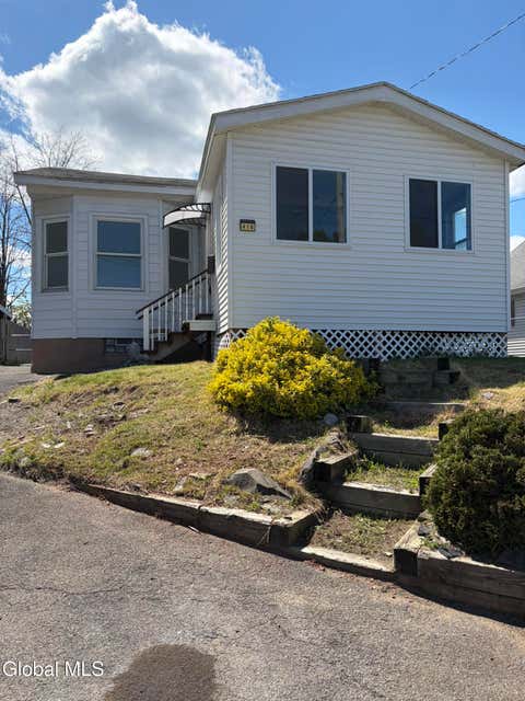 Photo of 418 Eleventh Street, Schenectady, NY 12306 (MLS # 202614223)