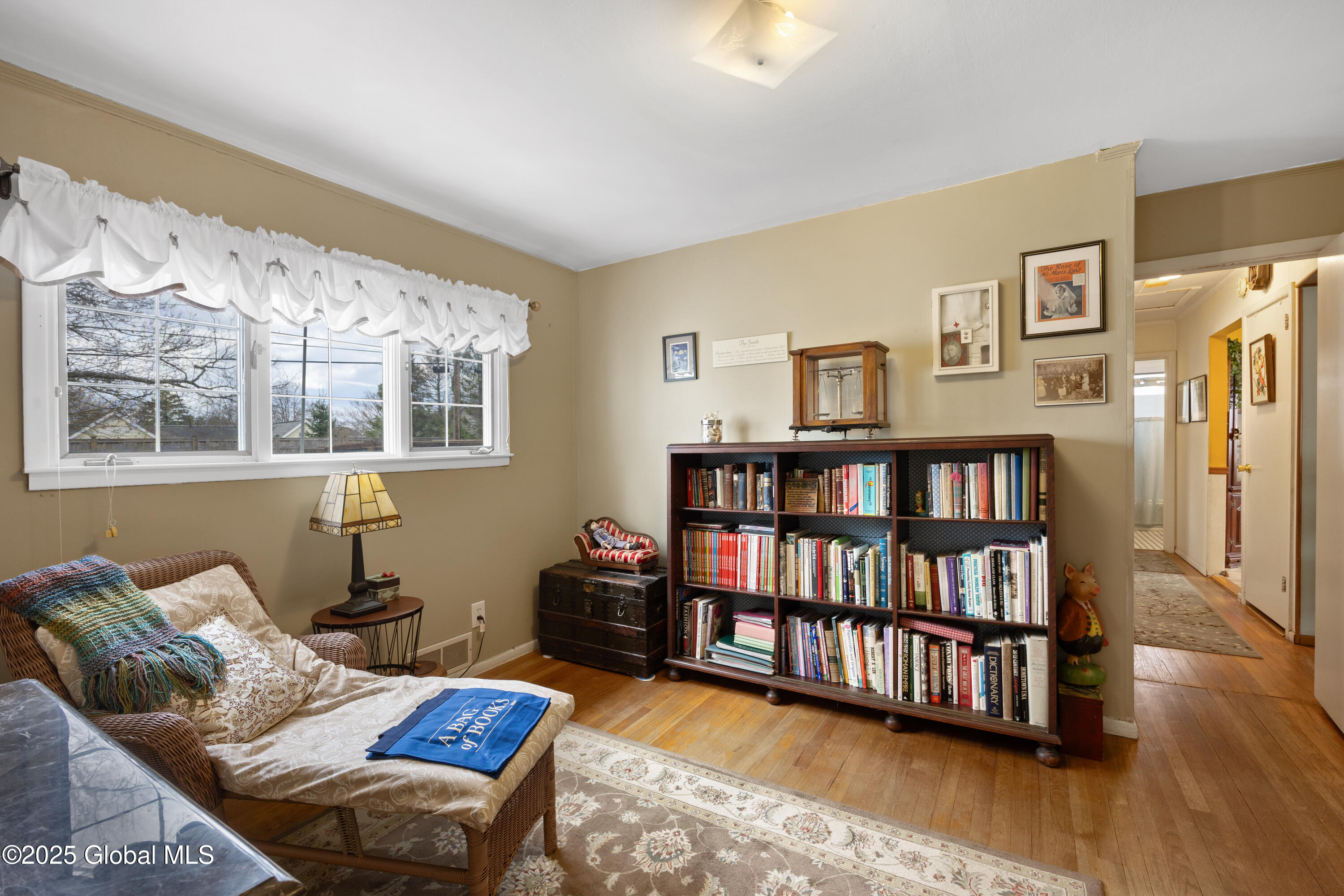 72 Southgate Road, Albany, New York image 17