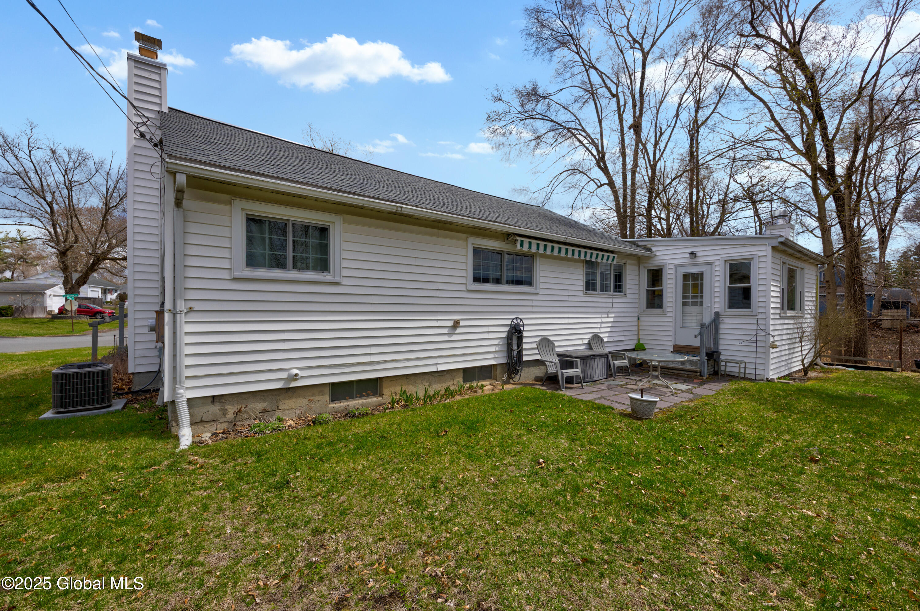 72 Southgate Road, Albany, New York image 22