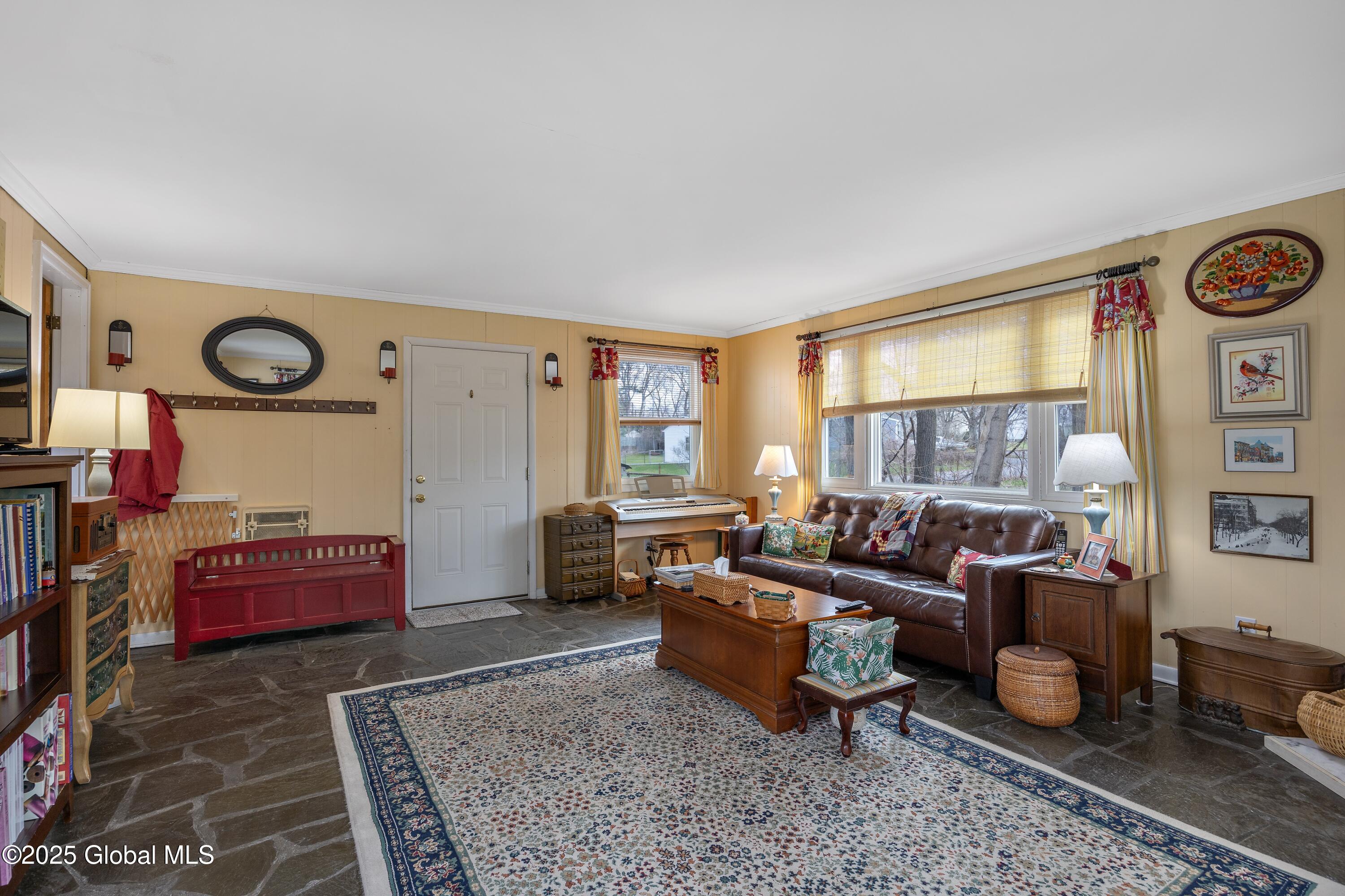 72 Southgate Road, Albany, New York image 20