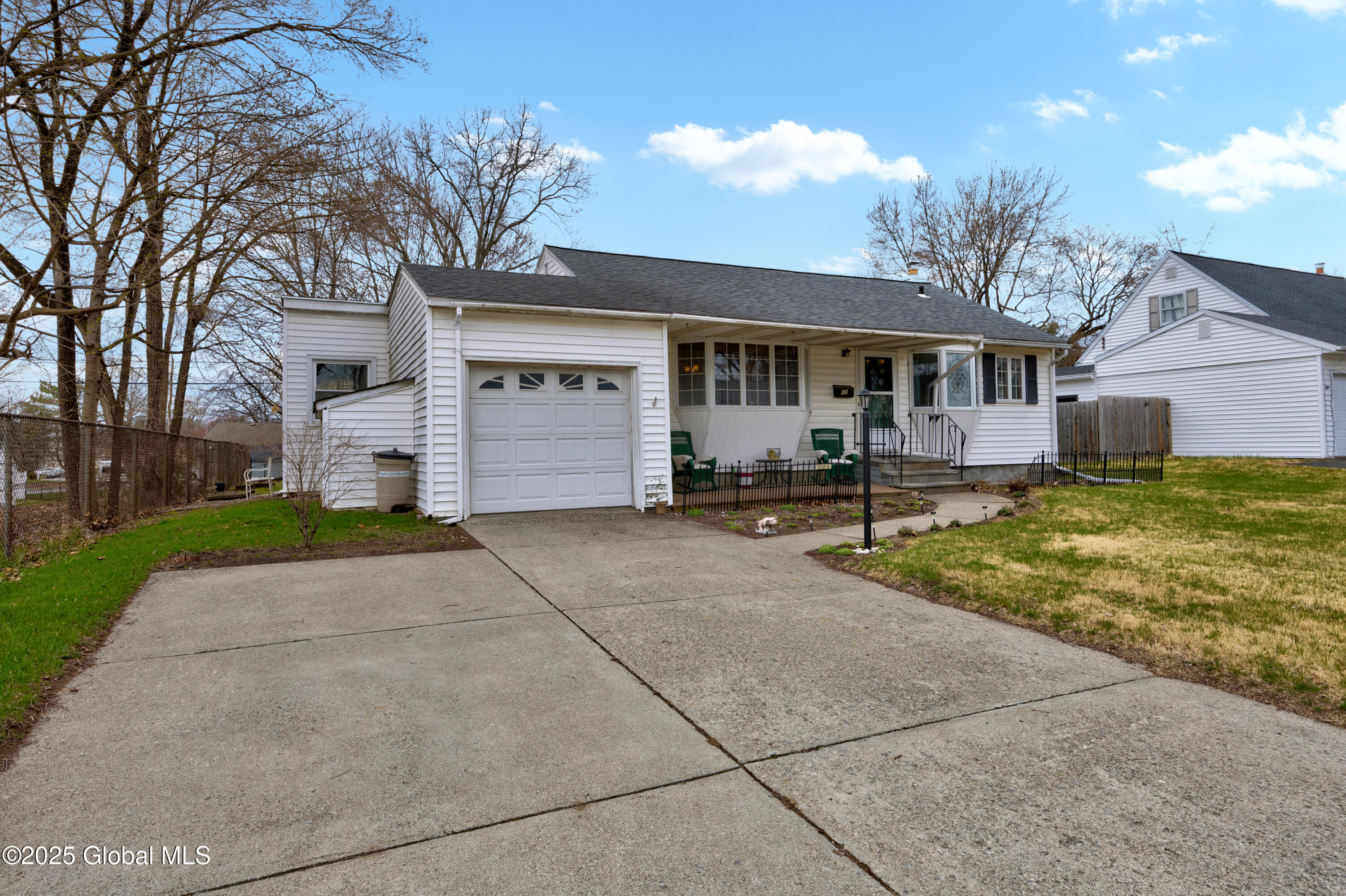 72 Southgate Road, Albany, New York image 3