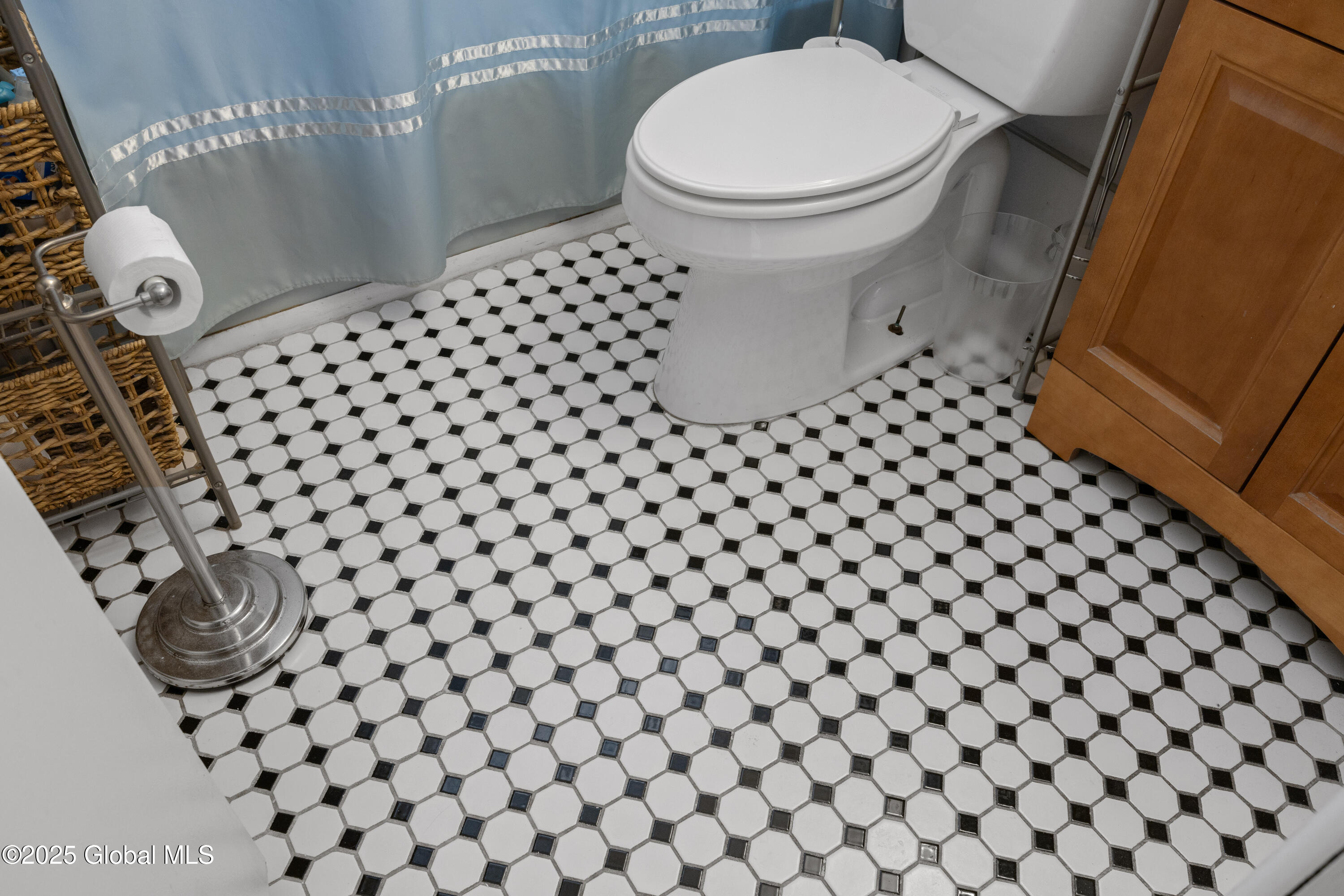 72 Southgate Road, Albany, New York image 11