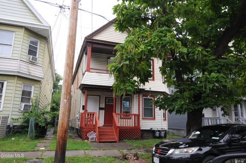Multifamily For Rent - 833 Grant Avenue #2ND FLOOR<br/> Schenectady, NY 12307