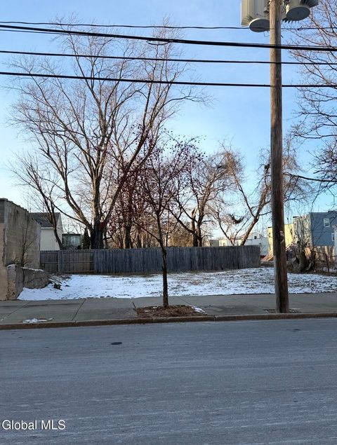 Photo of 57-59 Lark Street, Albany, NY 12202 (MLS # 202611539)