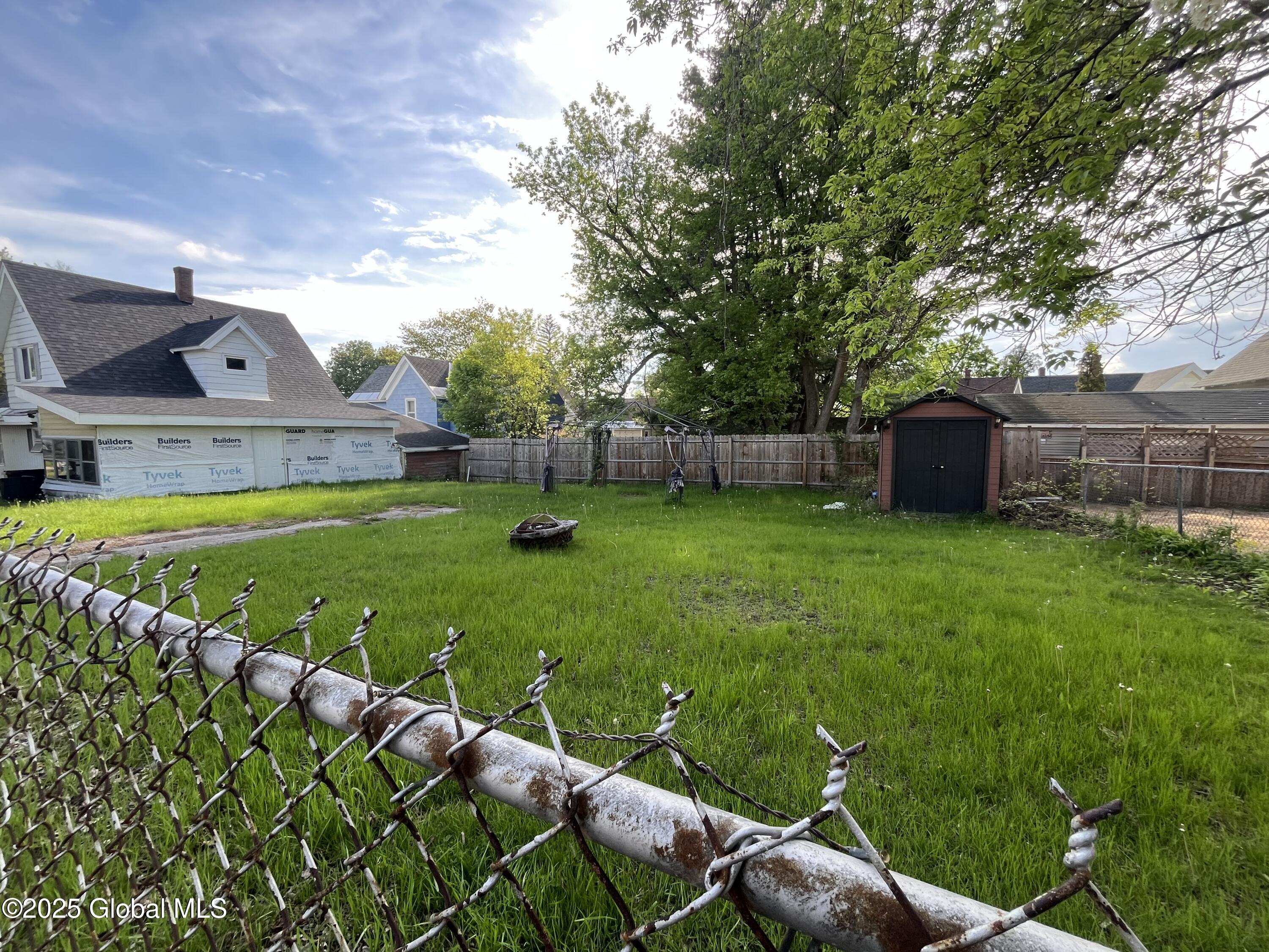 31 Eagle Street, Gloversville, New York image 3