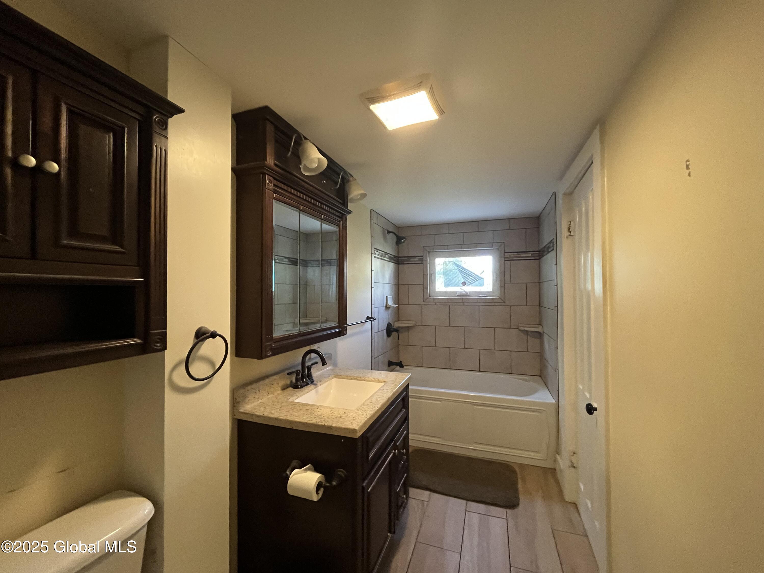 31 Eagle Street, Gloversville, New York image 7