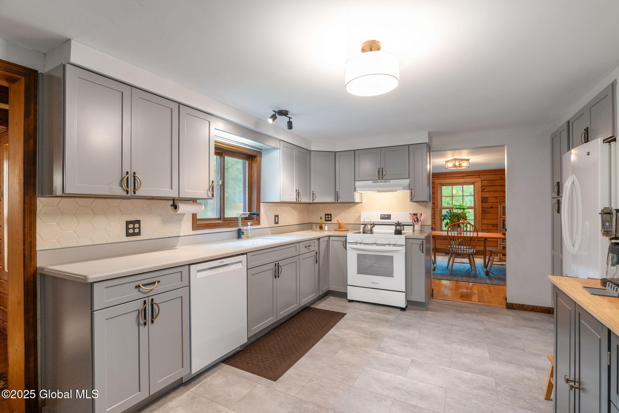 99 Tabor Road, Berne, New York image 9
