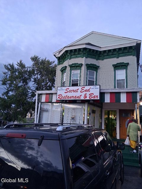 Photo of 783 STATE Street #783, Schenectady, NY 12307 (MLS # 202527622)