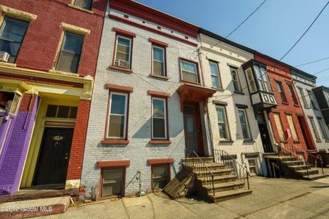 Multifamily For Sale - 611 Clinton Avenue<br/> Albany, NY 12206