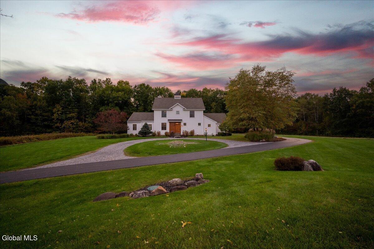 13 Saratoga Farm Road
