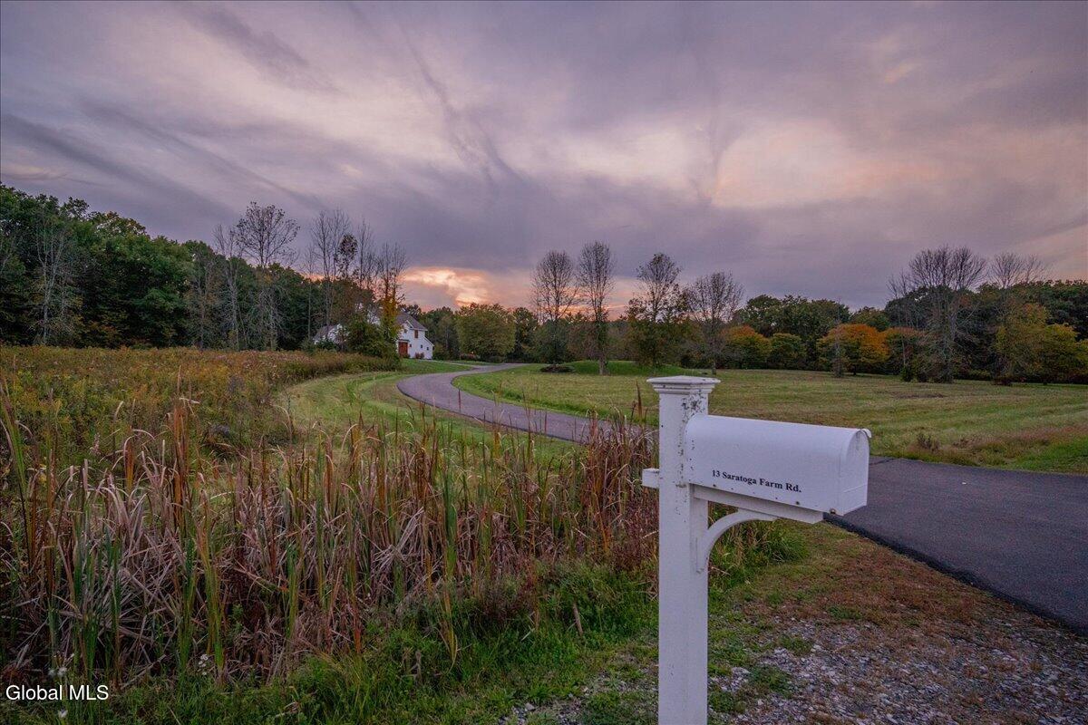 13 Saratoga Farm Road