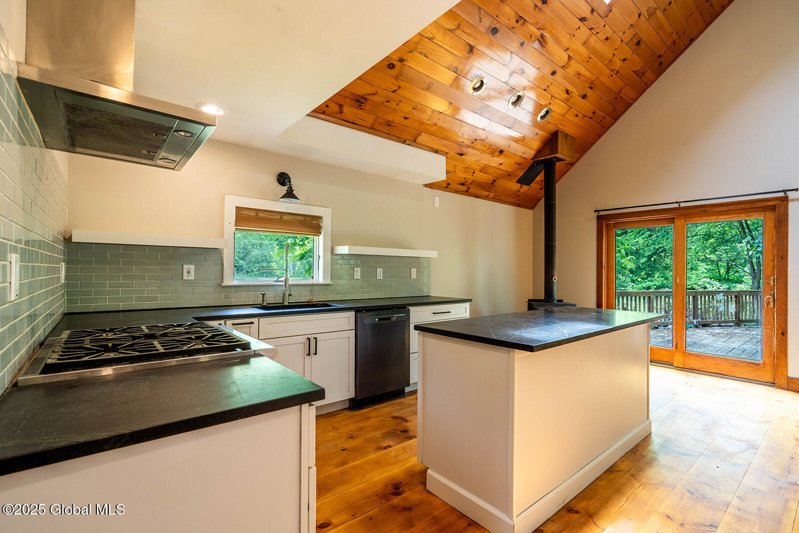 904 Ashgrove Road, Cambridge, New York image 9