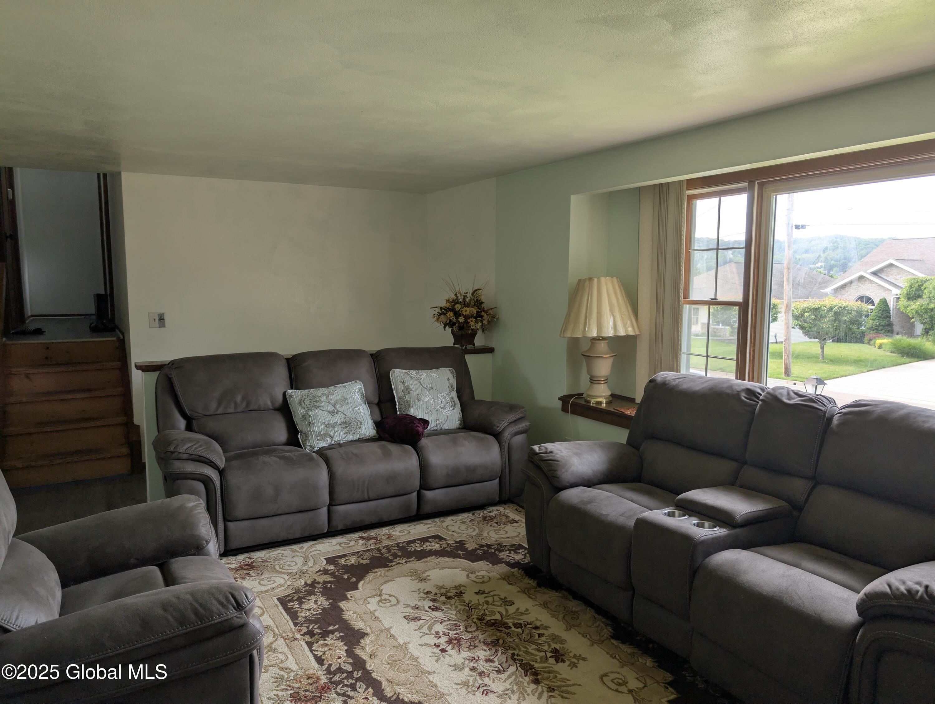 2714 Magnolia Street, Endicott, New York image 5