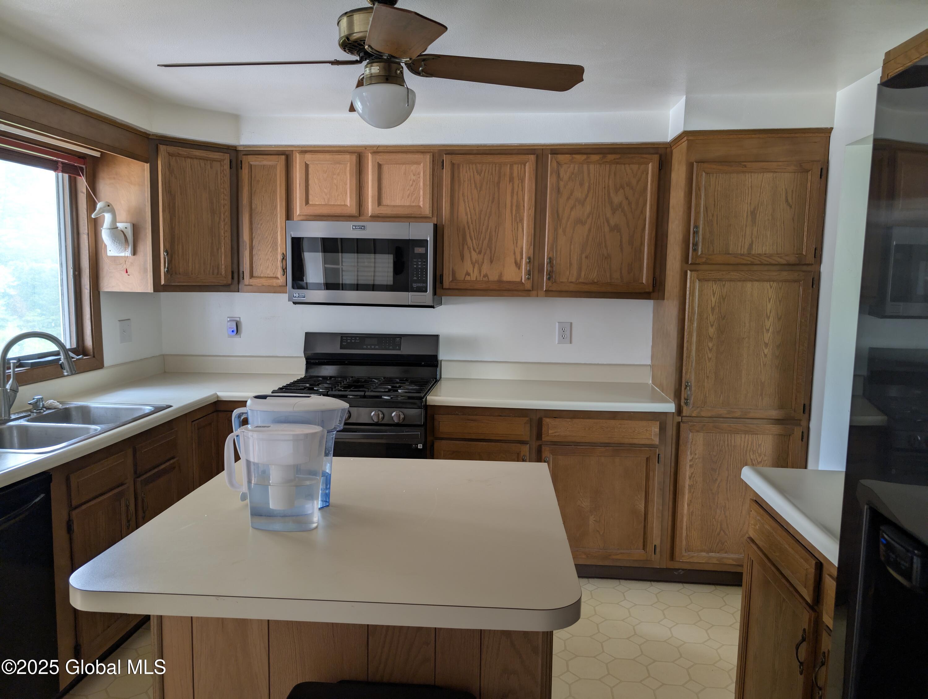 2714 Magnolia Street, Endicott, New York image 10