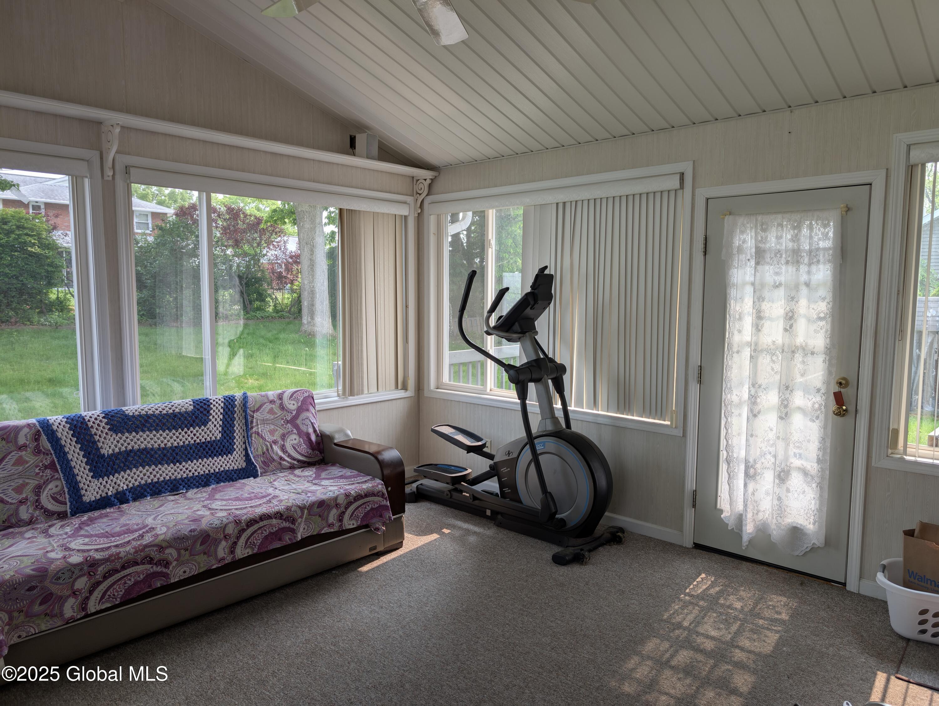2714 Magnolia Street, Endicott, New York image 12