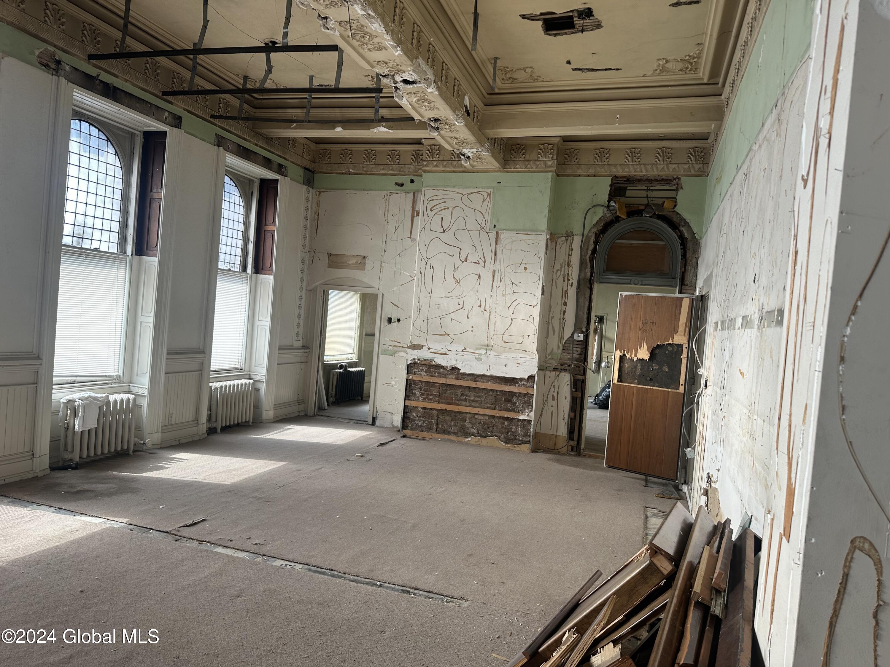 Amsterdam, New York 12010, United States, ,Commercial,Active,198848