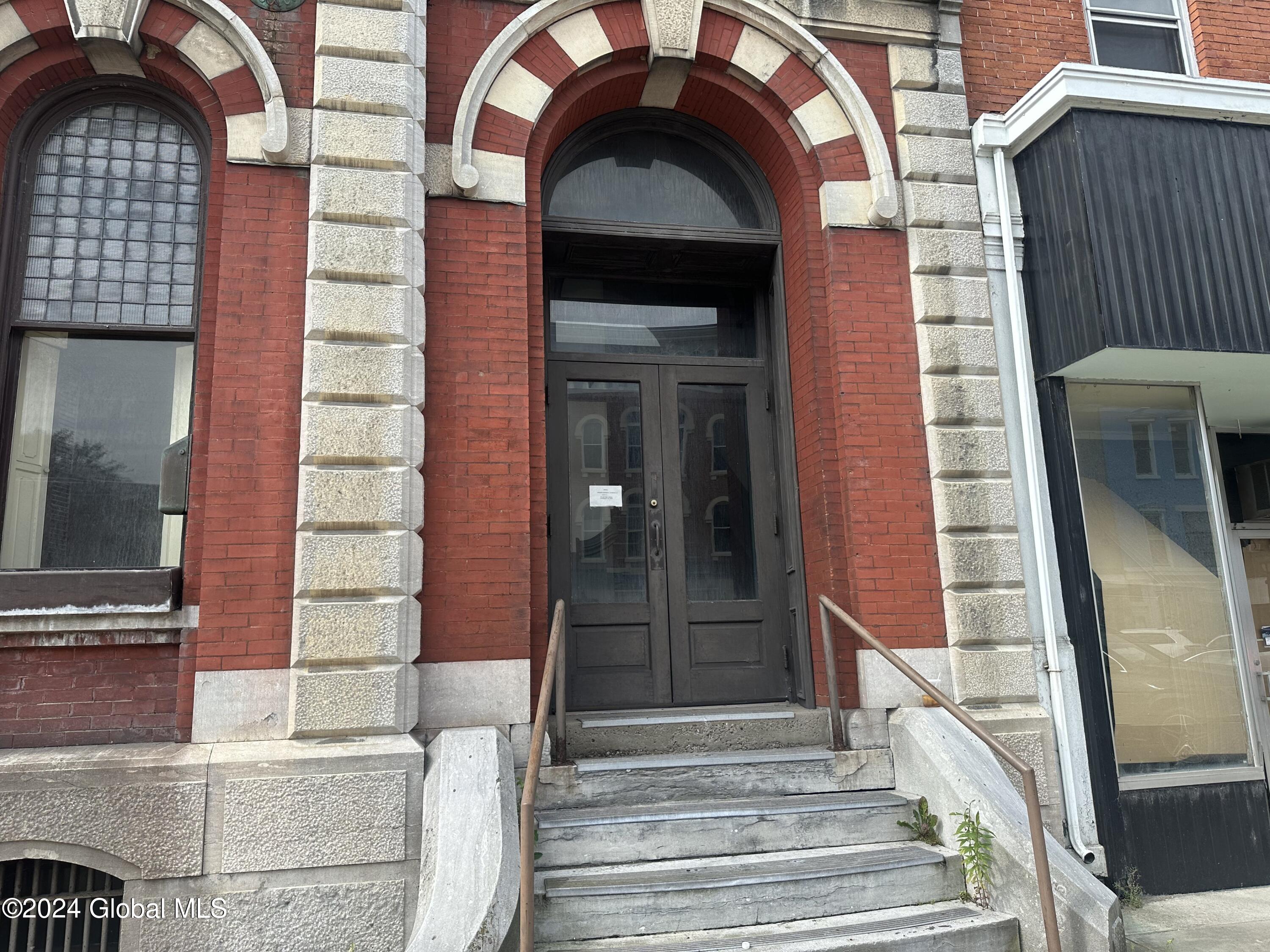 Amsterdam, New York 12010, United States, ,Commercial,Active,198848