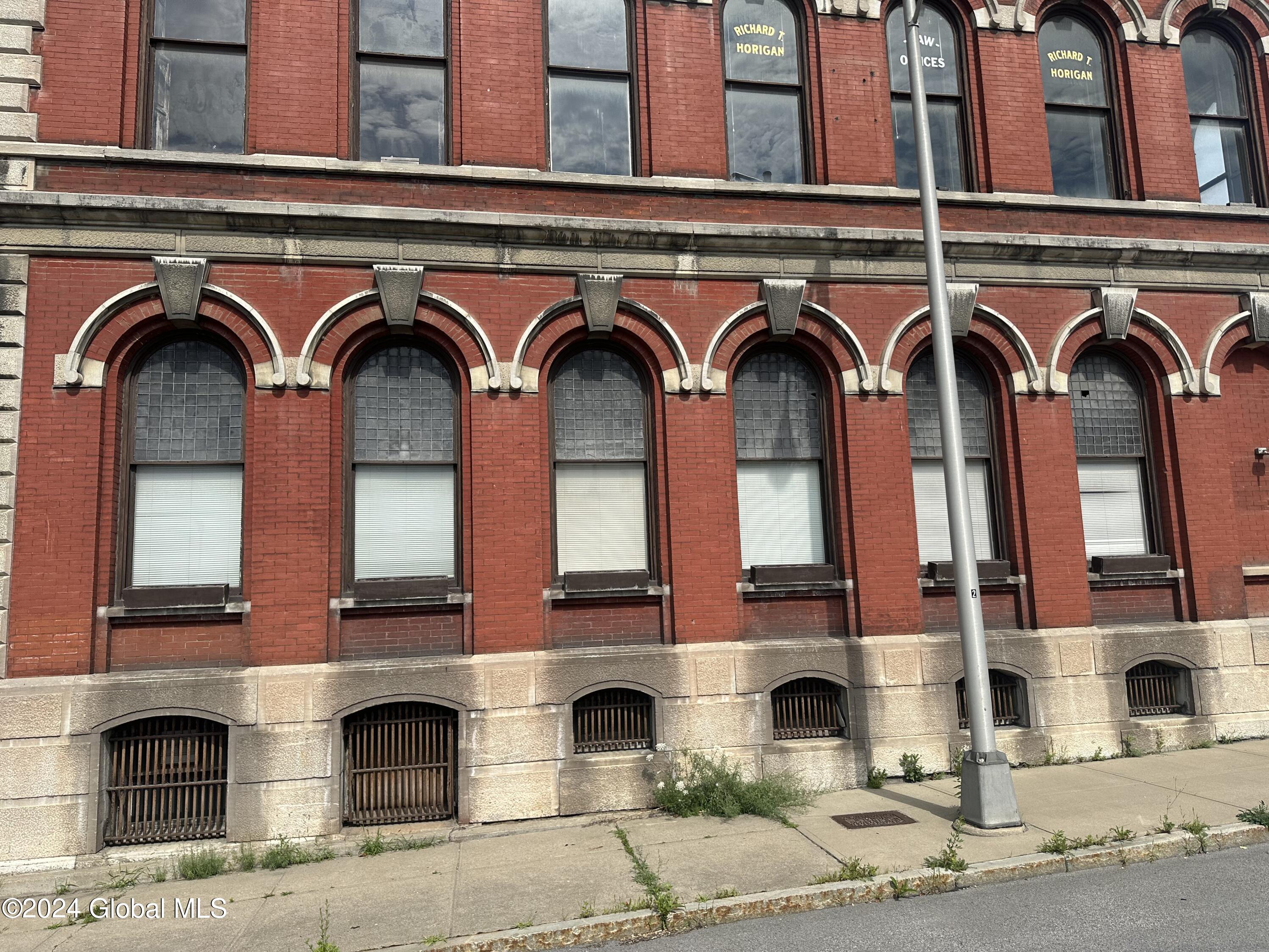 Amsterdam, New York 12010, United States, ,Commercial,Active,198848