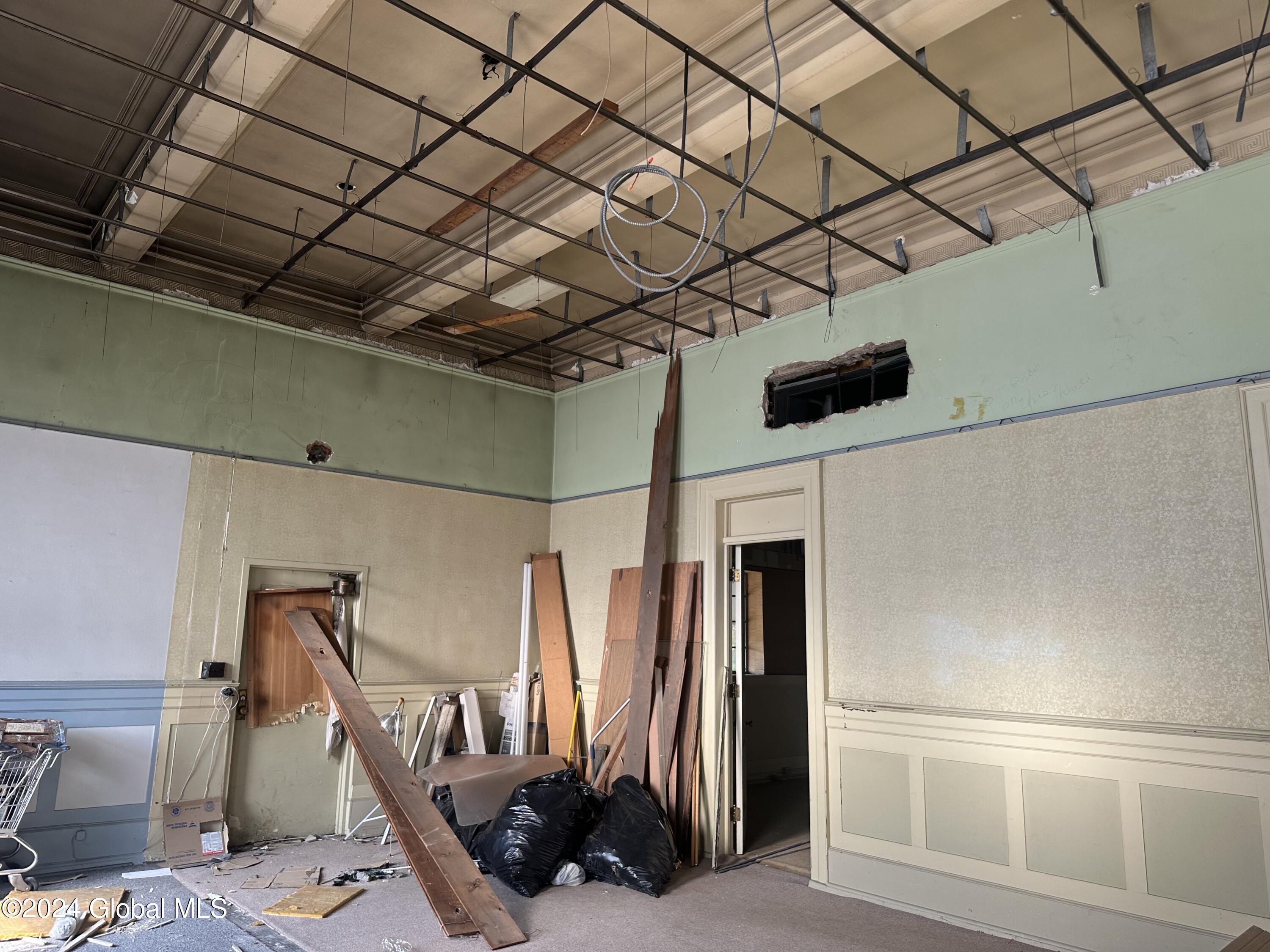 Amsterdam, New York 12010, United States, ,Commercial,Active,198848