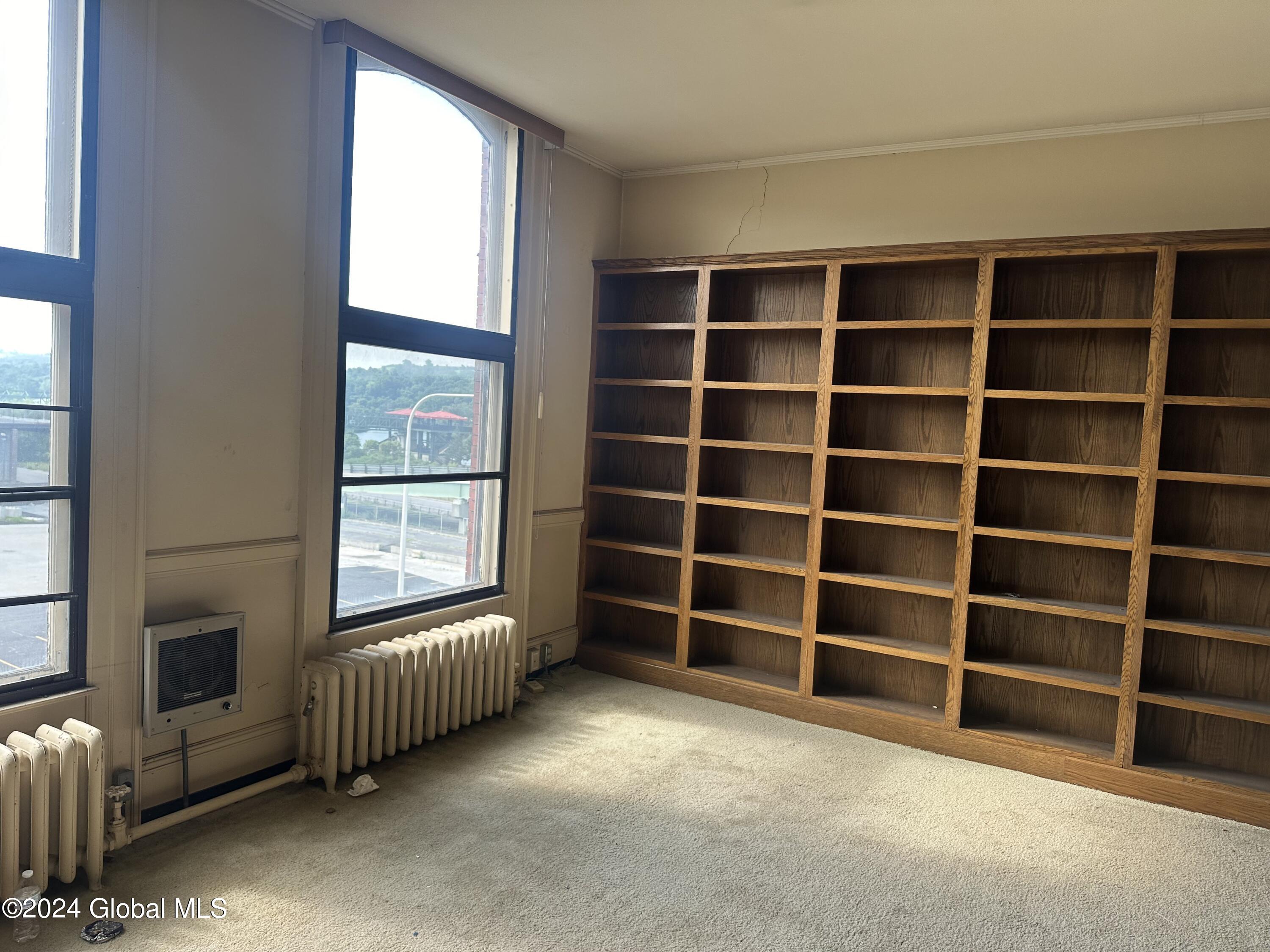 Amsterdam, New York 12010, United States, ,Commercial,Active,198848