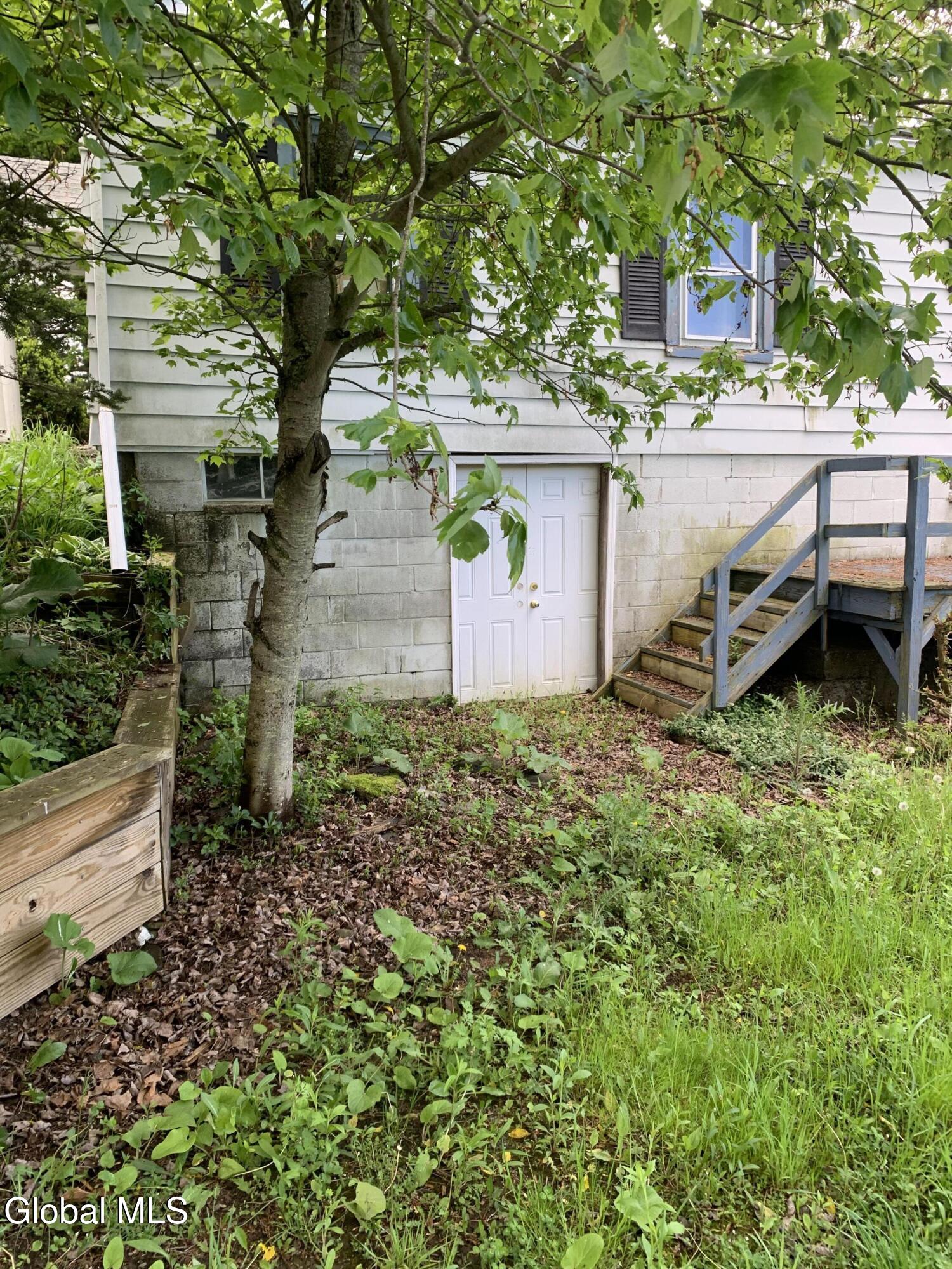 1130 Bozenkill Road