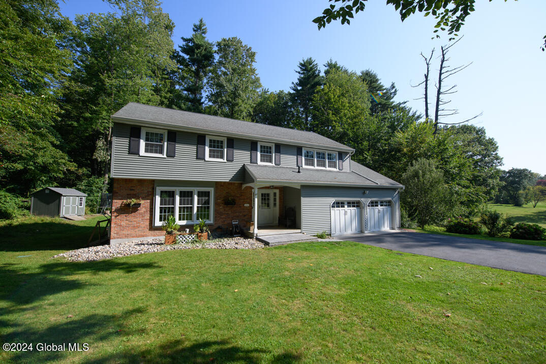 14 E Saybrook Drive, Glenmont, New York image 3