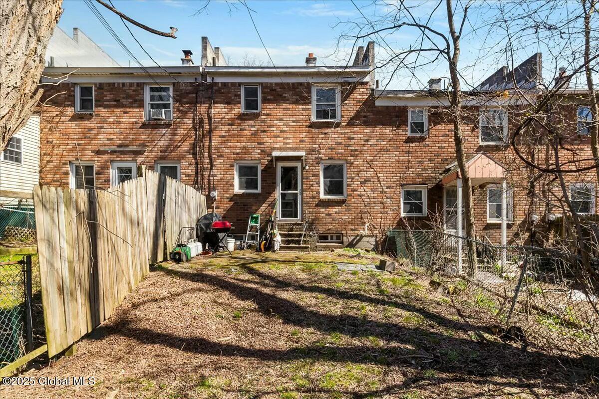 184 Mount Hope Drive, Albany, New York image 28