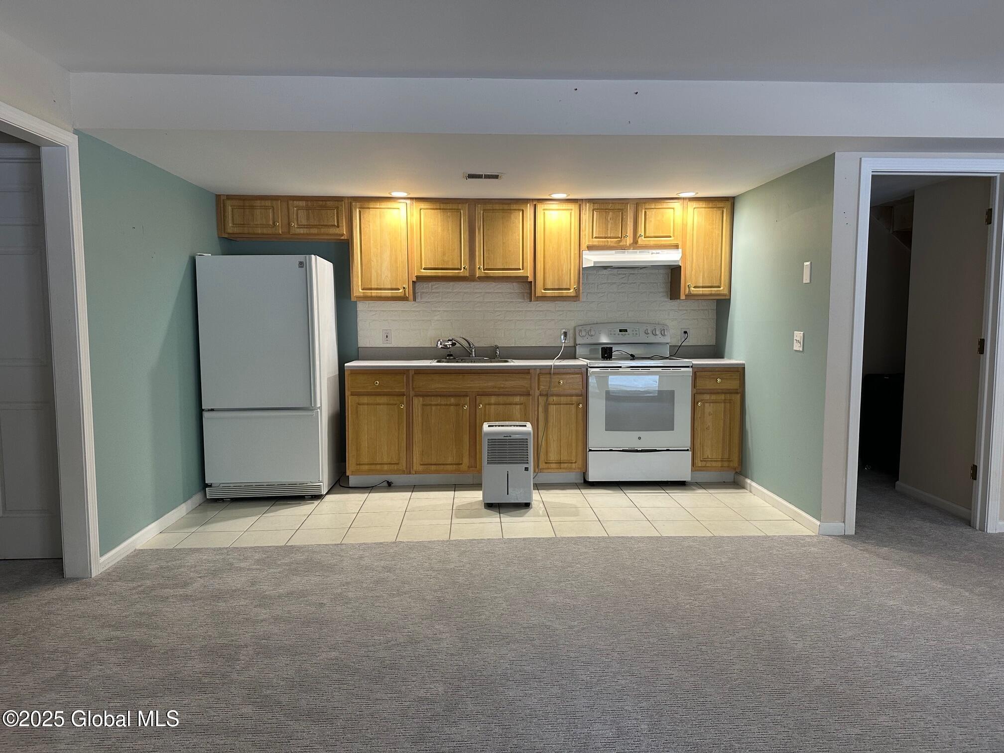 142 Boulderwood Drive, Queensbury, New York image 48