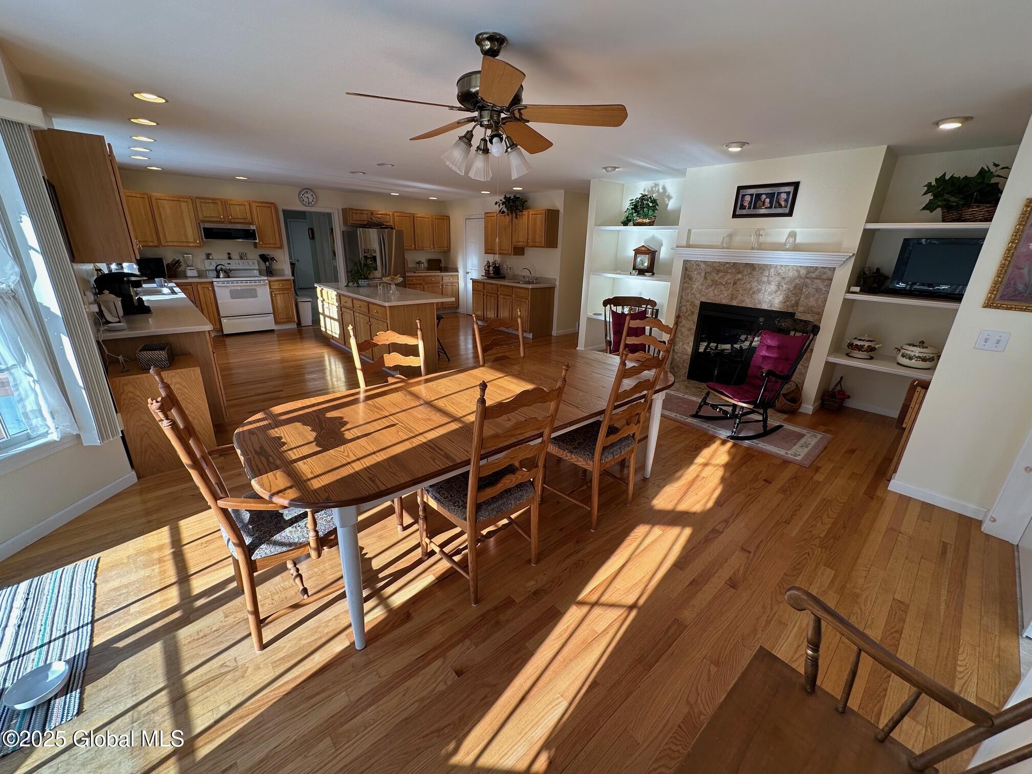 142 Boulderwood Drive, Queensbury, New York image 6