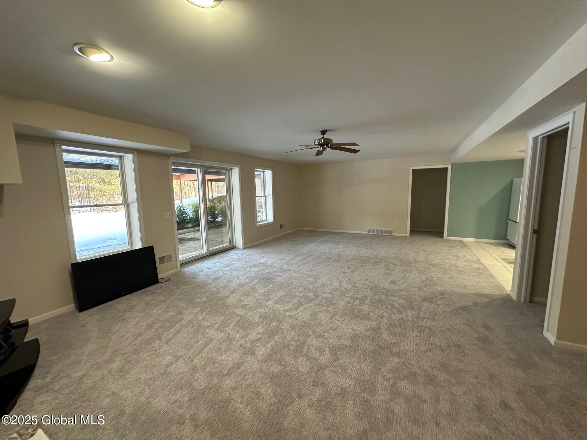 142 Boulderwood Drive, Queensbury, New York image 40