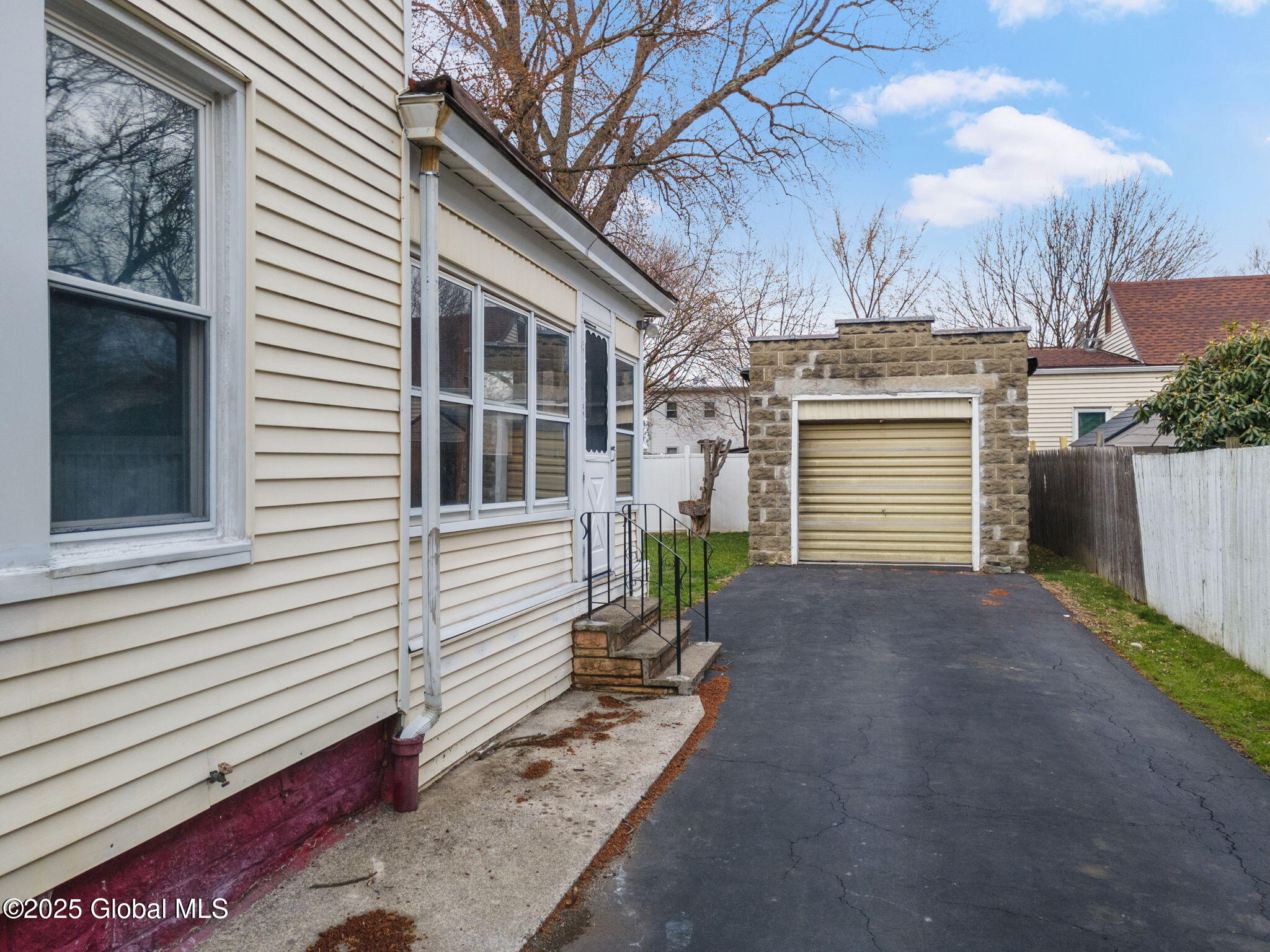 57 Glen Street, Rensselaer, New York image 24