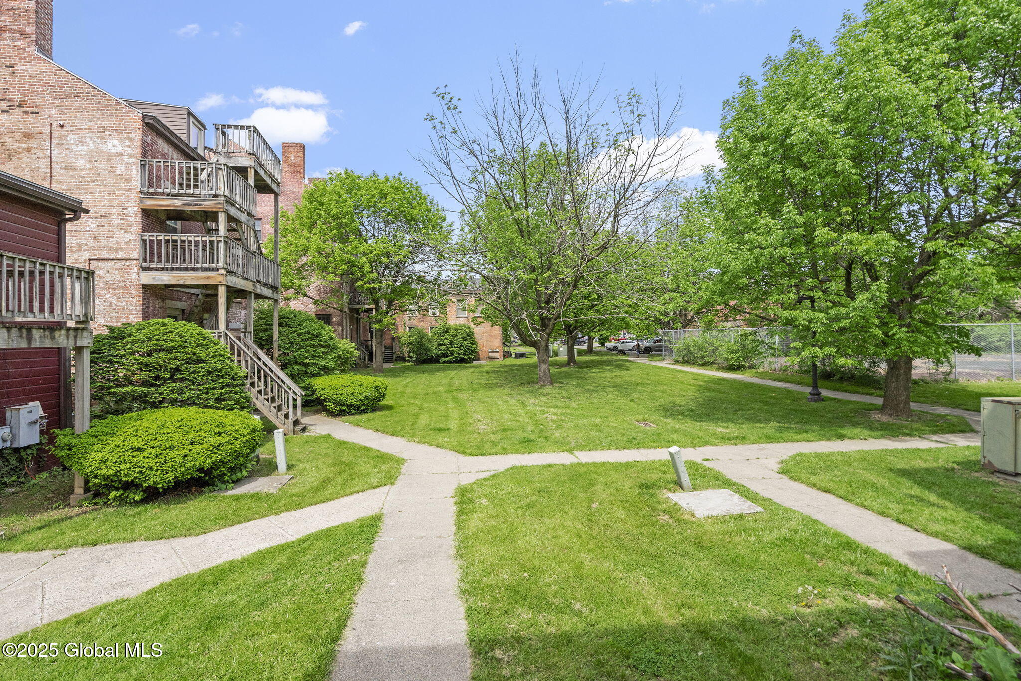 151 Green Street, Albany, New York image 25