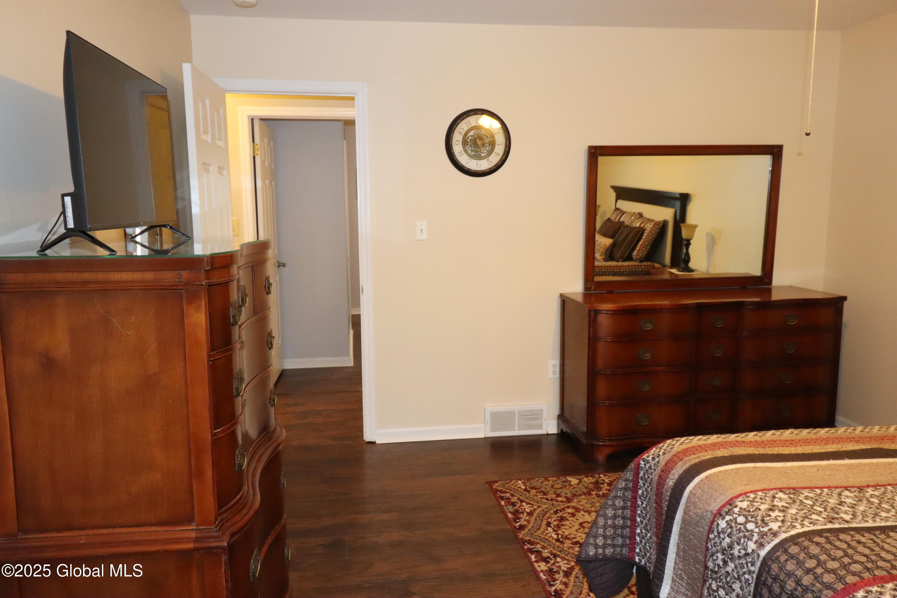 6240 Empire Avenue, Schenectady, New York image 26