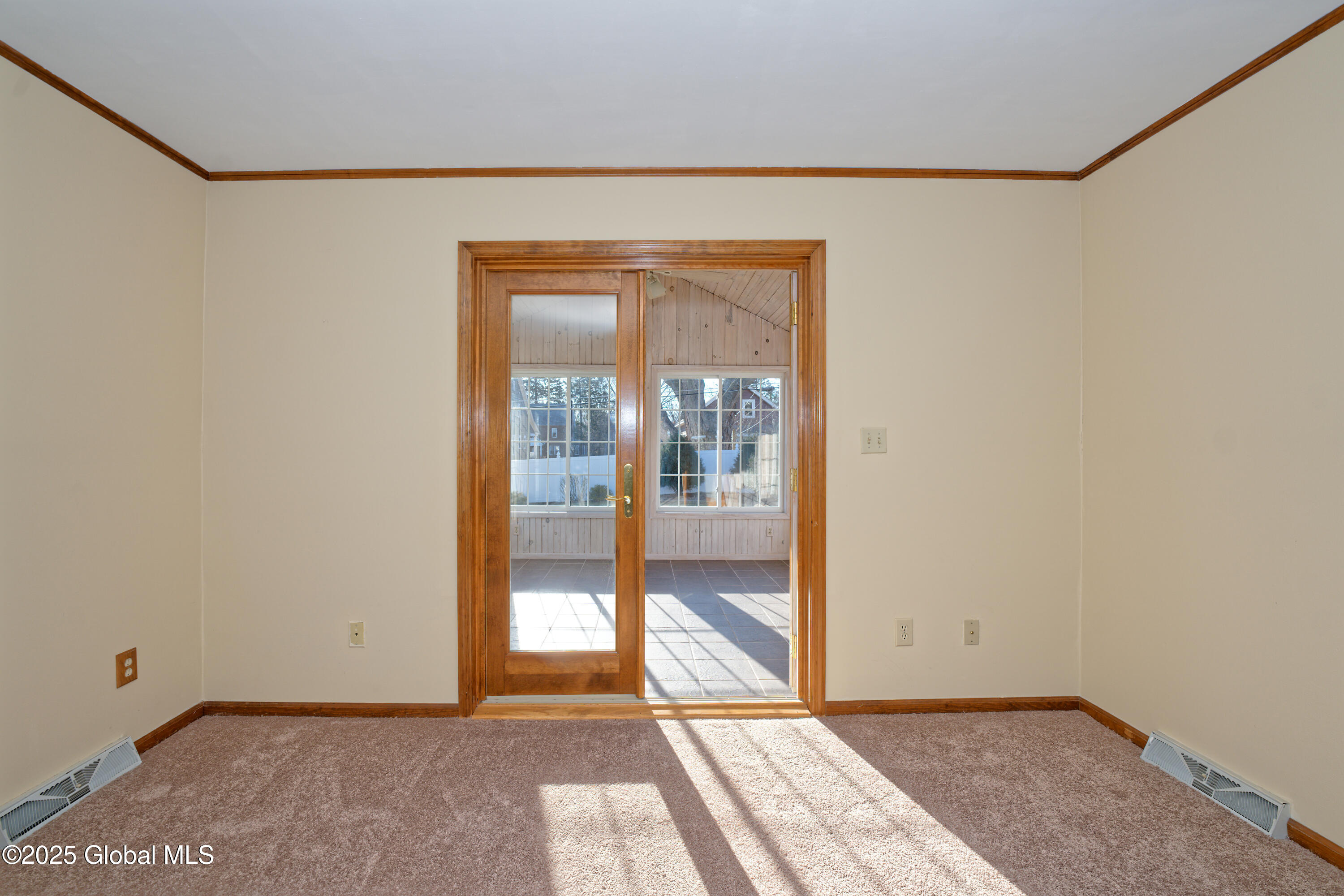 205 Lenox Avenue, Albany, New York image 27