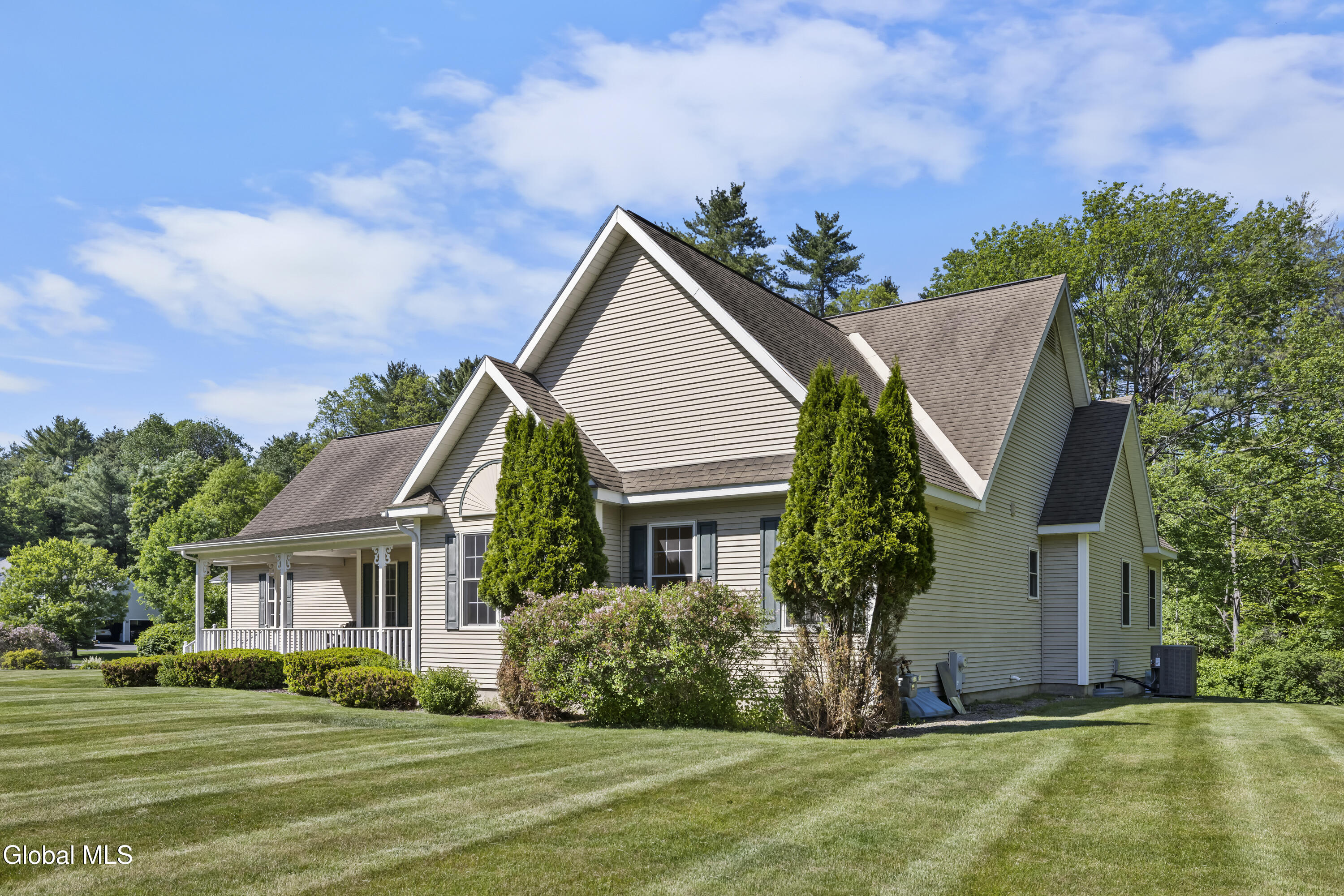 7 Glen Court