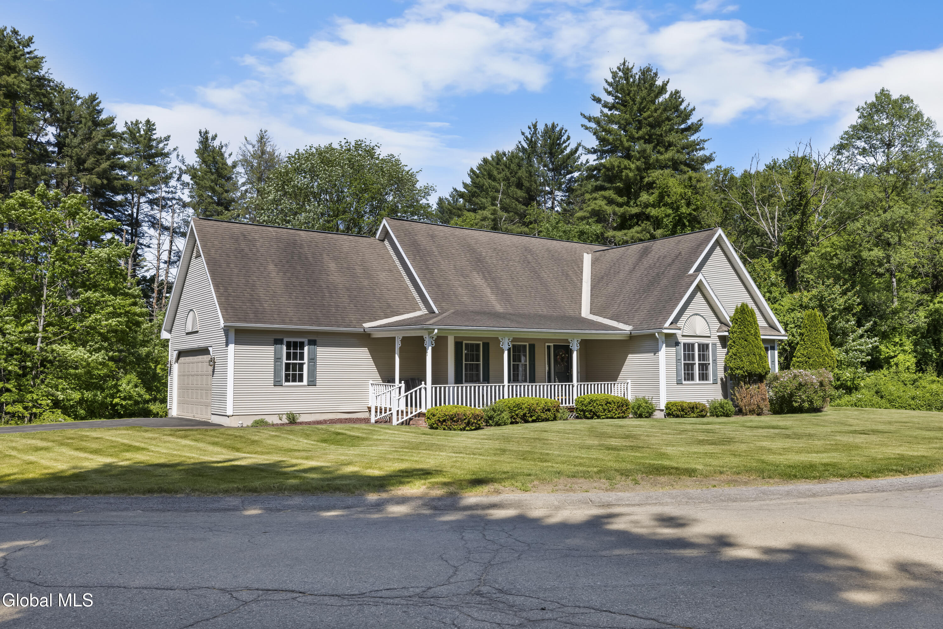 7 Glen Court