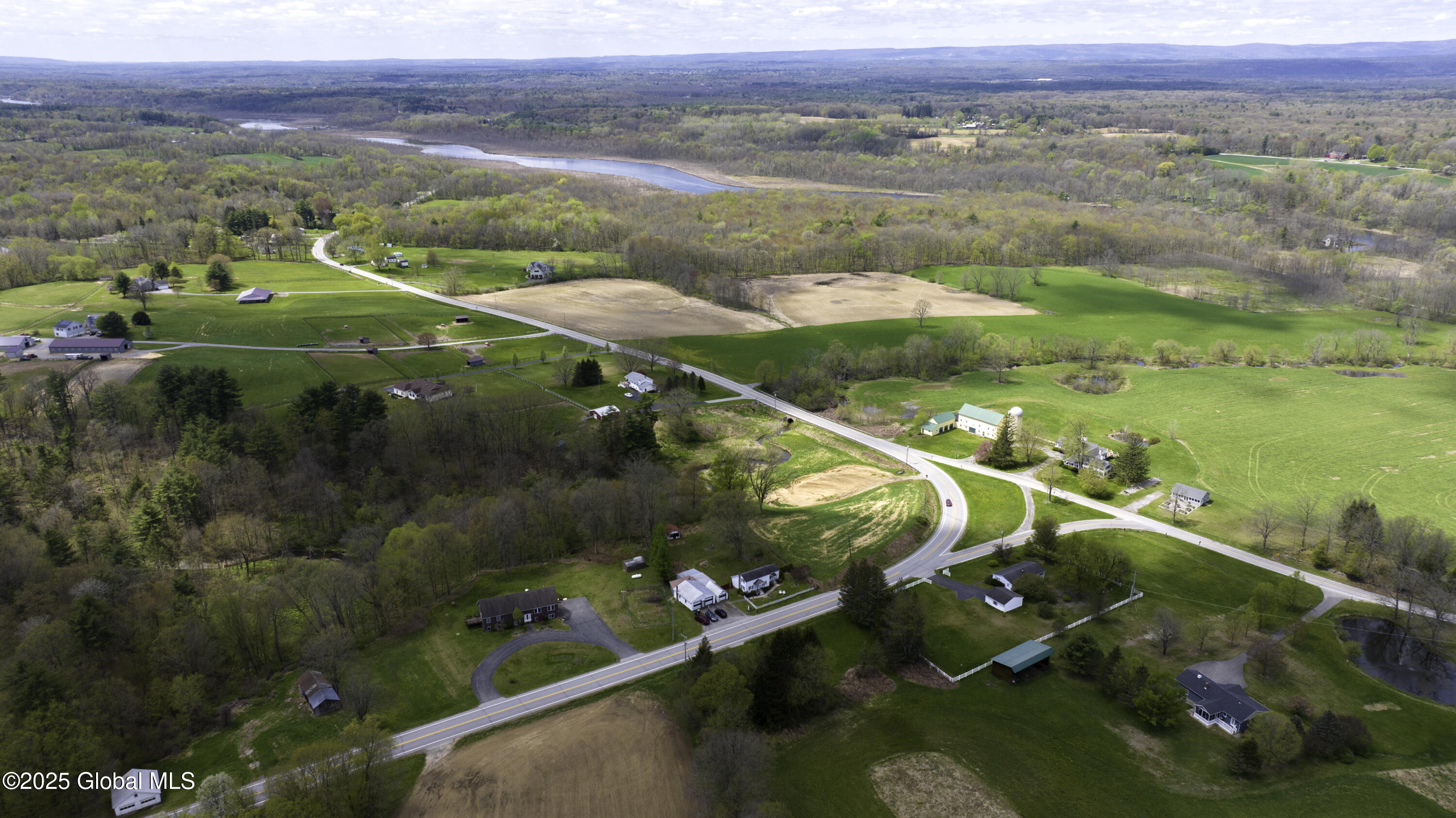 273 Cr 68, Saratoga Springs, New York image 14