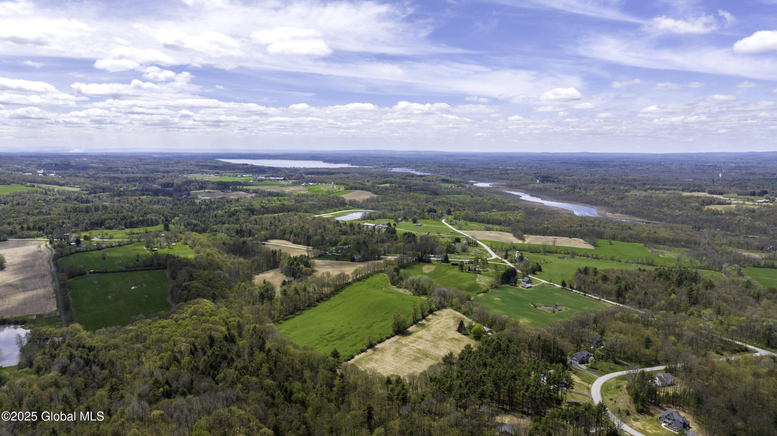 273 Cr 68, Saratoga Springs, New York image 16