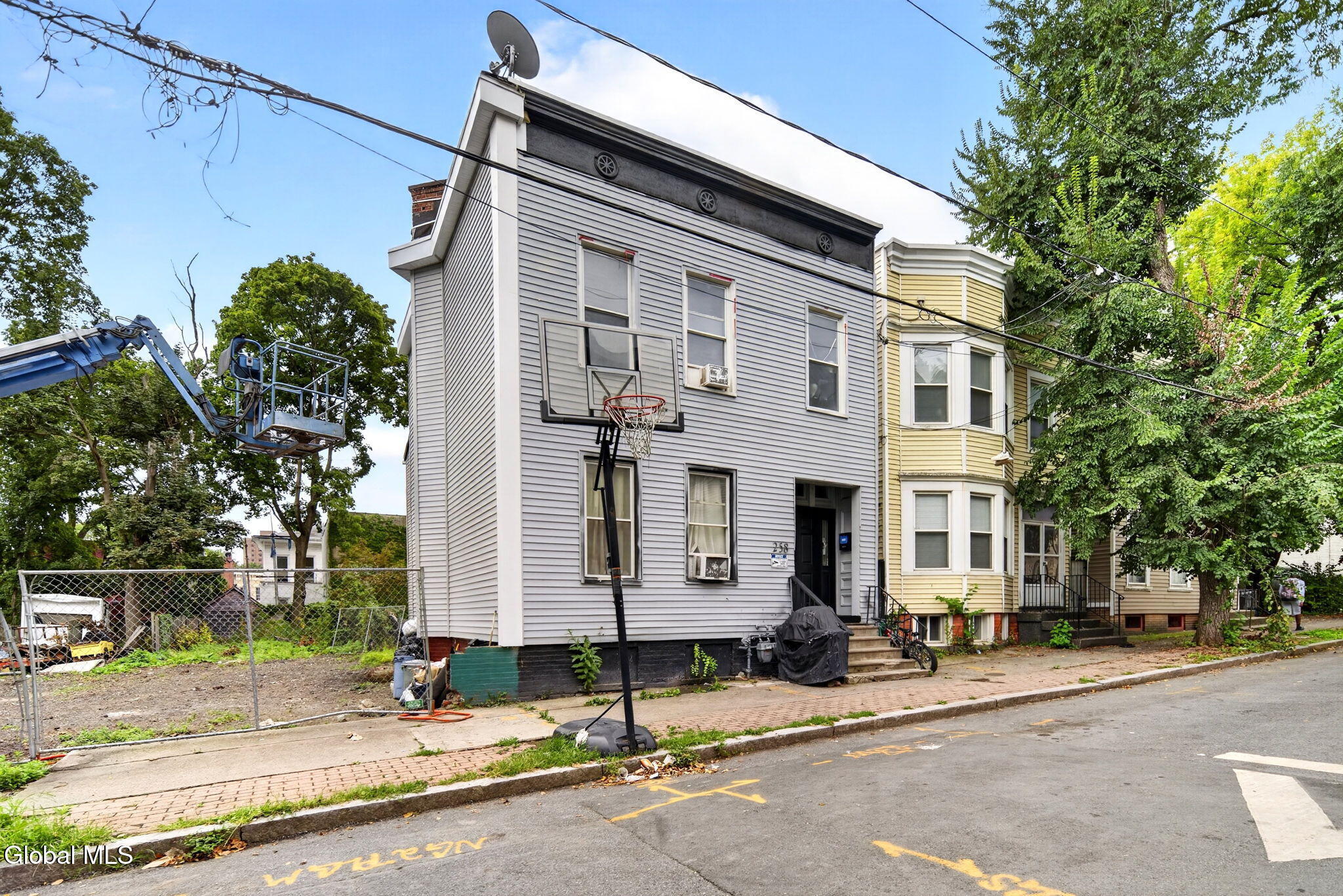258 1st Street
