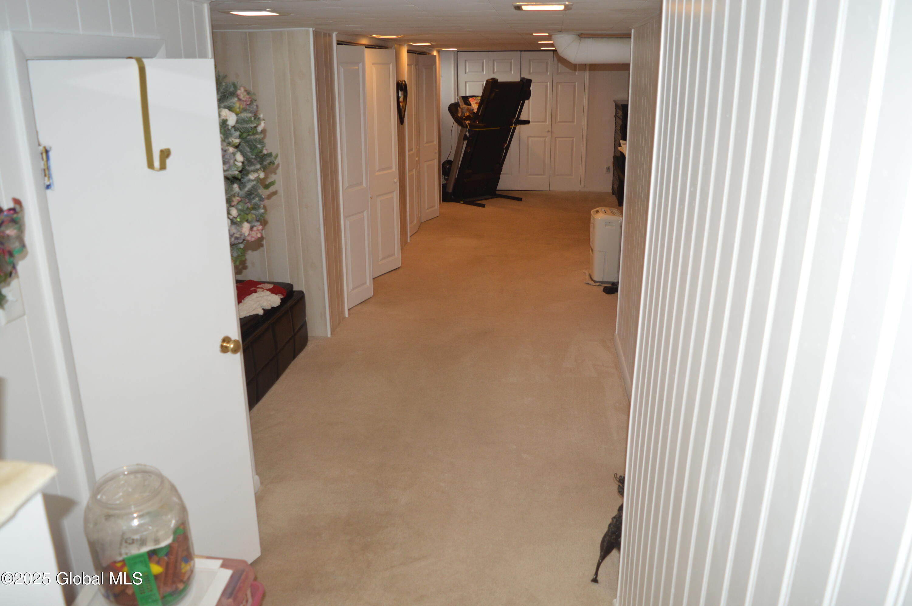 323 Kenwood Avenue, Delmar, New York image 23