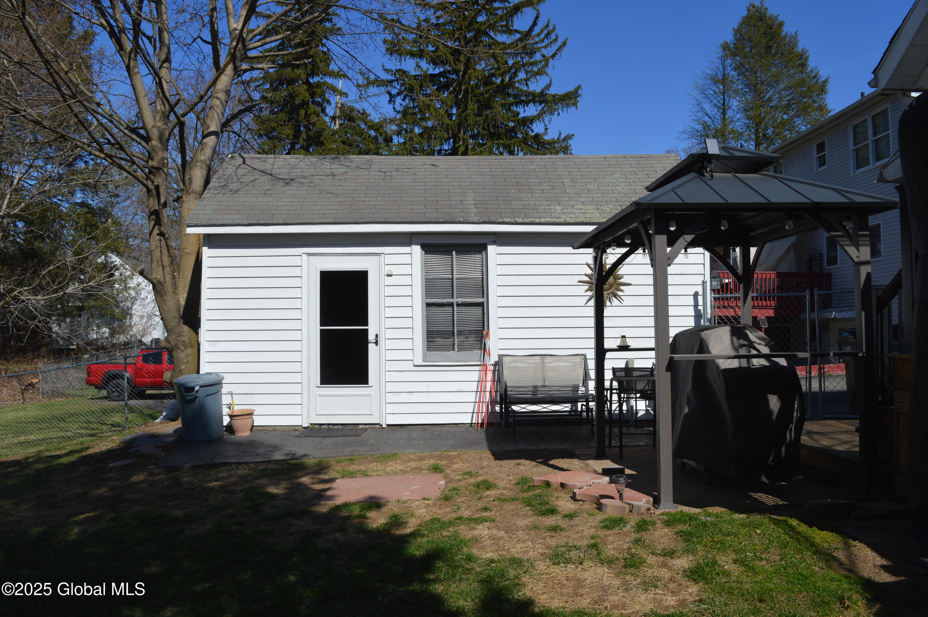 323 Kenwood Avenue, Delmar, New York image 40