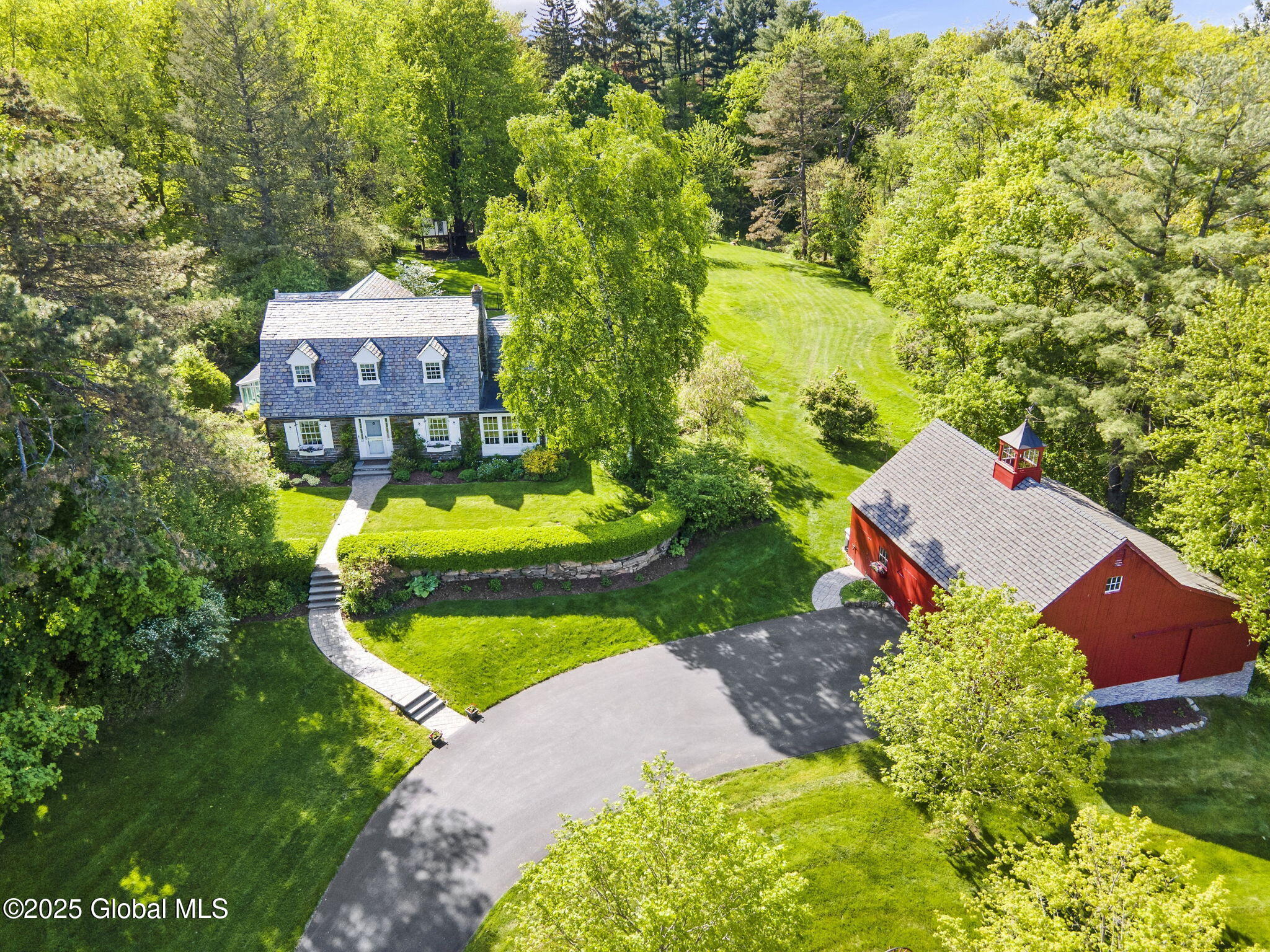 394 Vly Road, Niskayuna, New York image 2